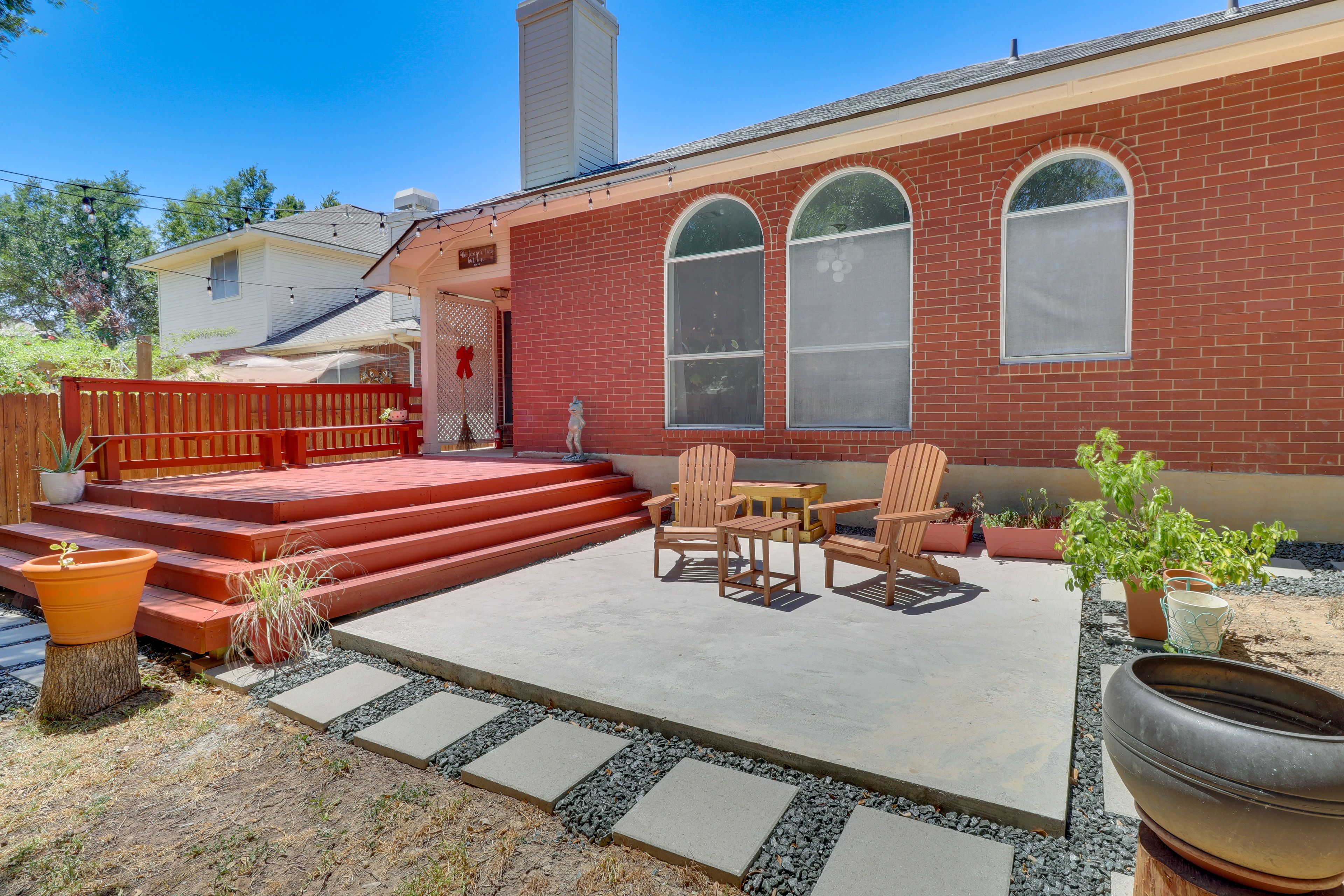 Private Furnished Patio