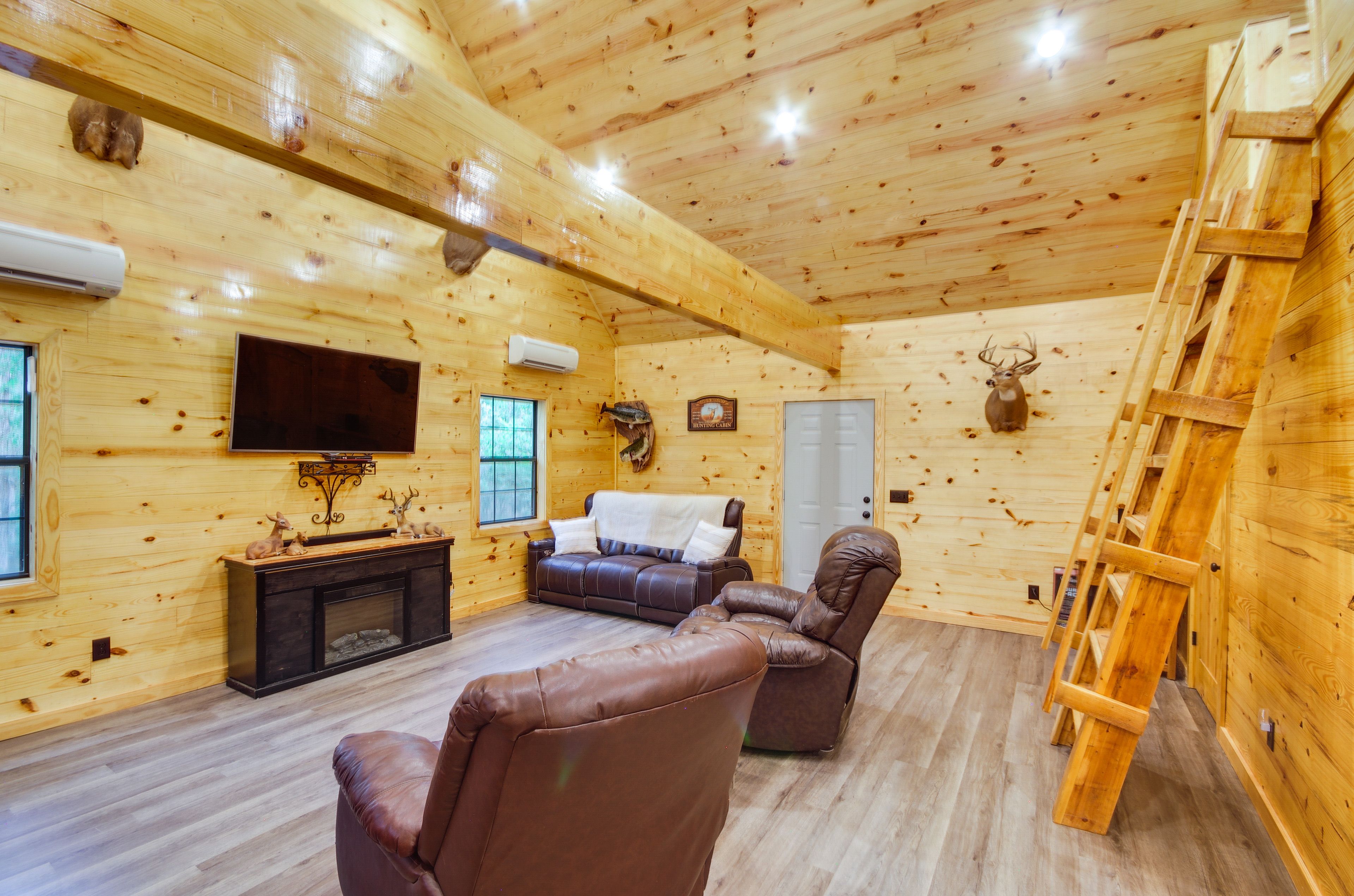 Living Room | Electric Fireplace