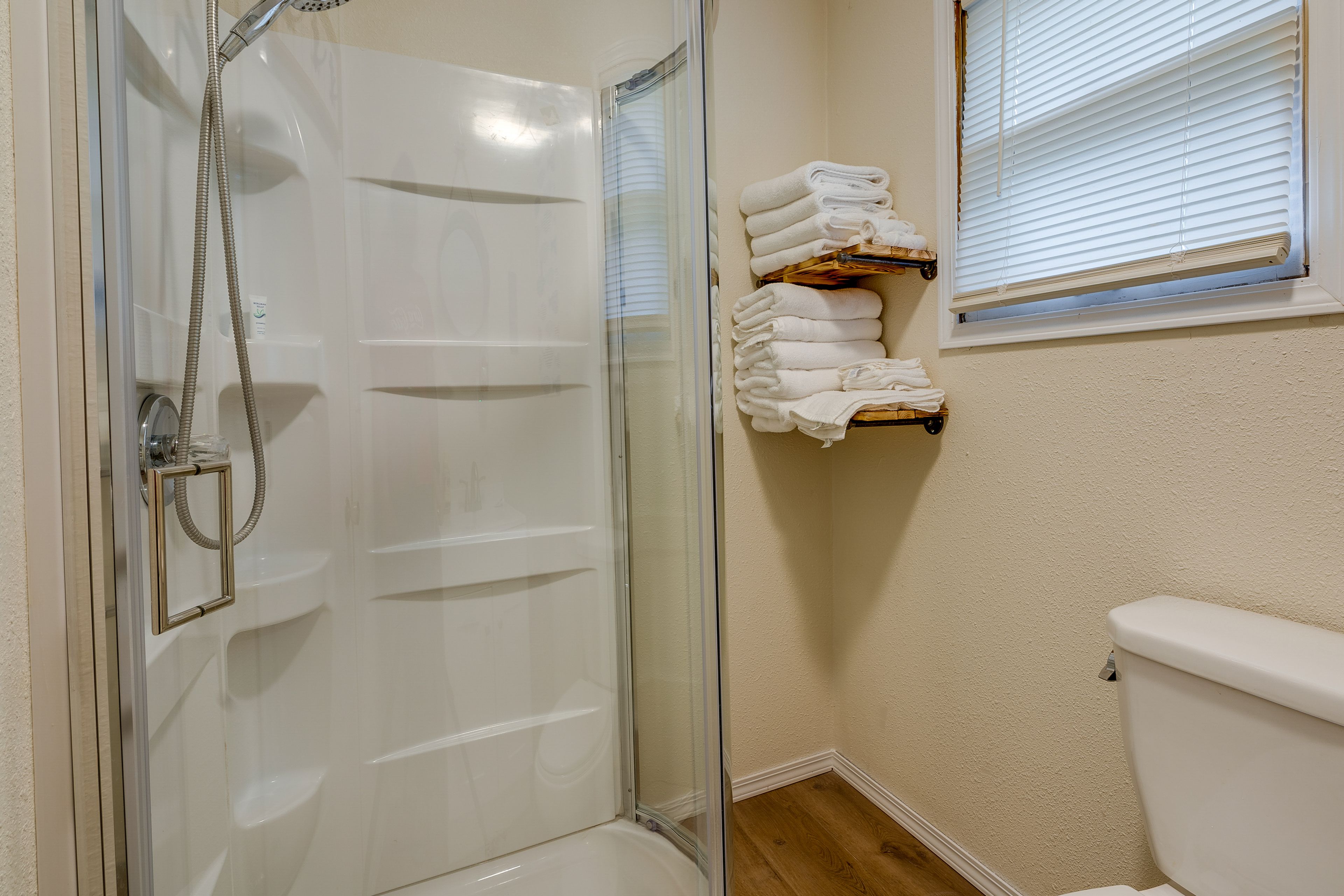 Bathroom | Towels Provided | Complimentary Toiletries
