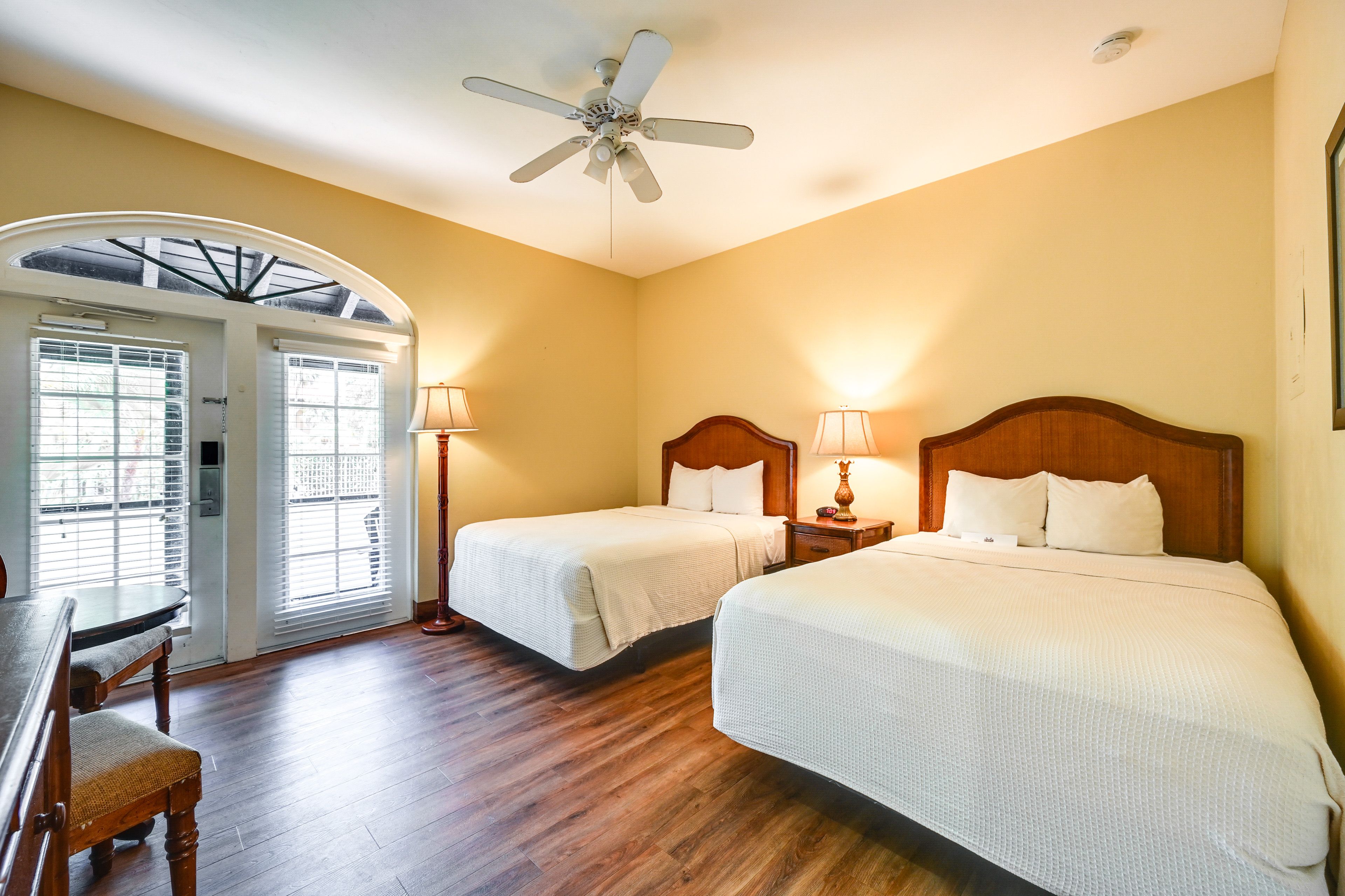 Studio | 2 King Beds | Smart TV