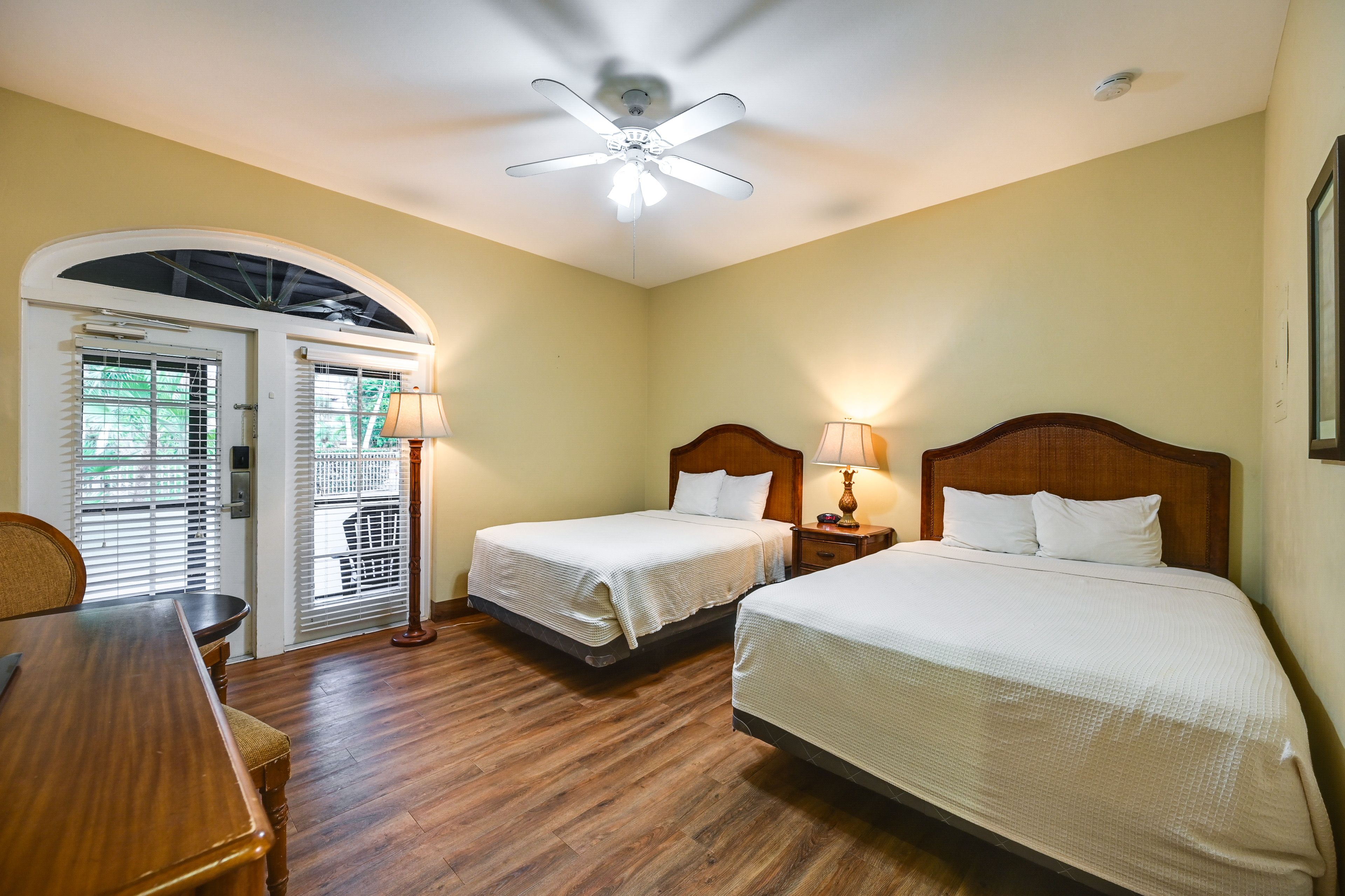 Naples Vacation Rental | Studio | 1BA | 280 Sq Ft | Step-Free Access