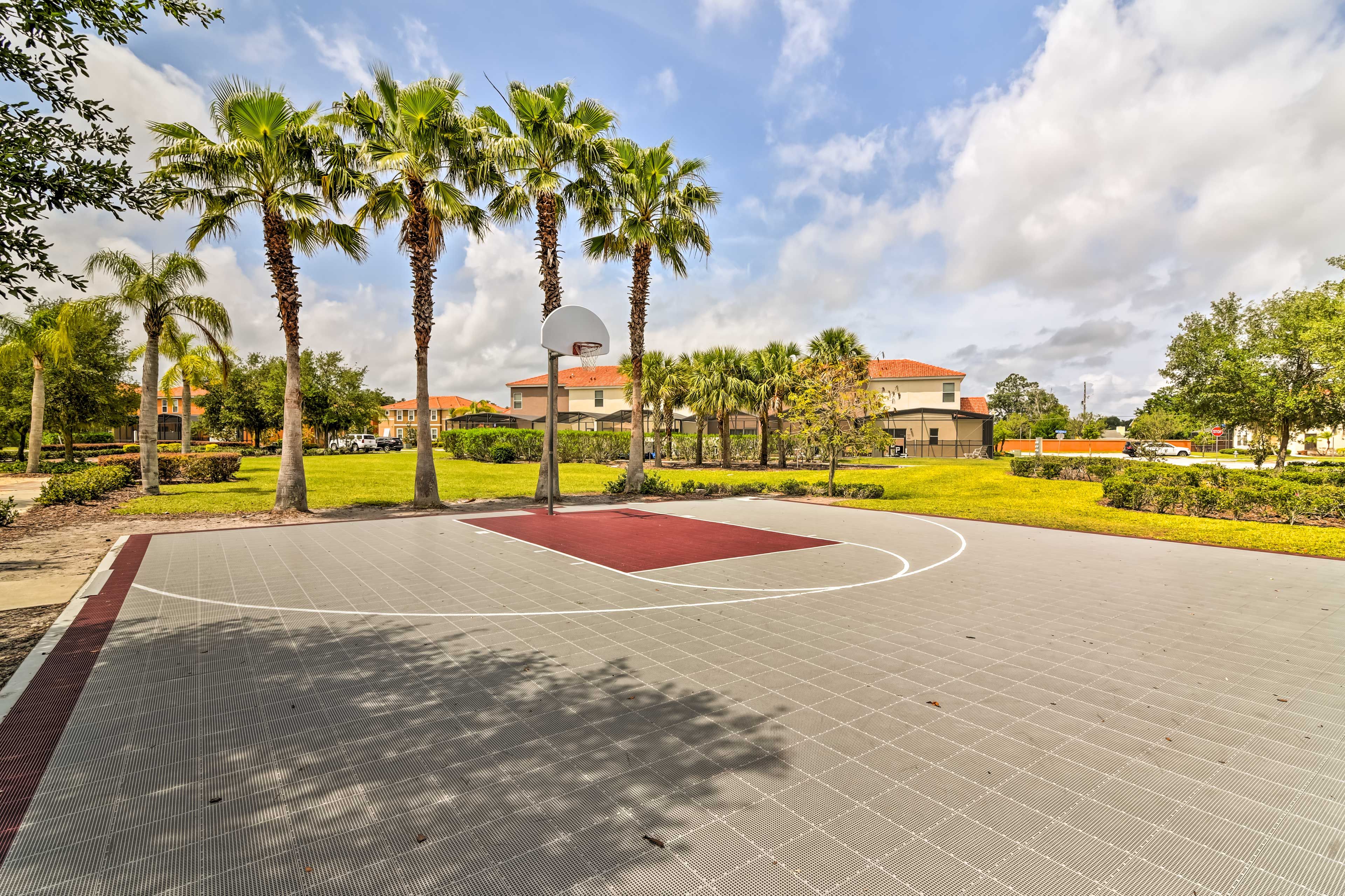 Community Amenities | Basketball Court