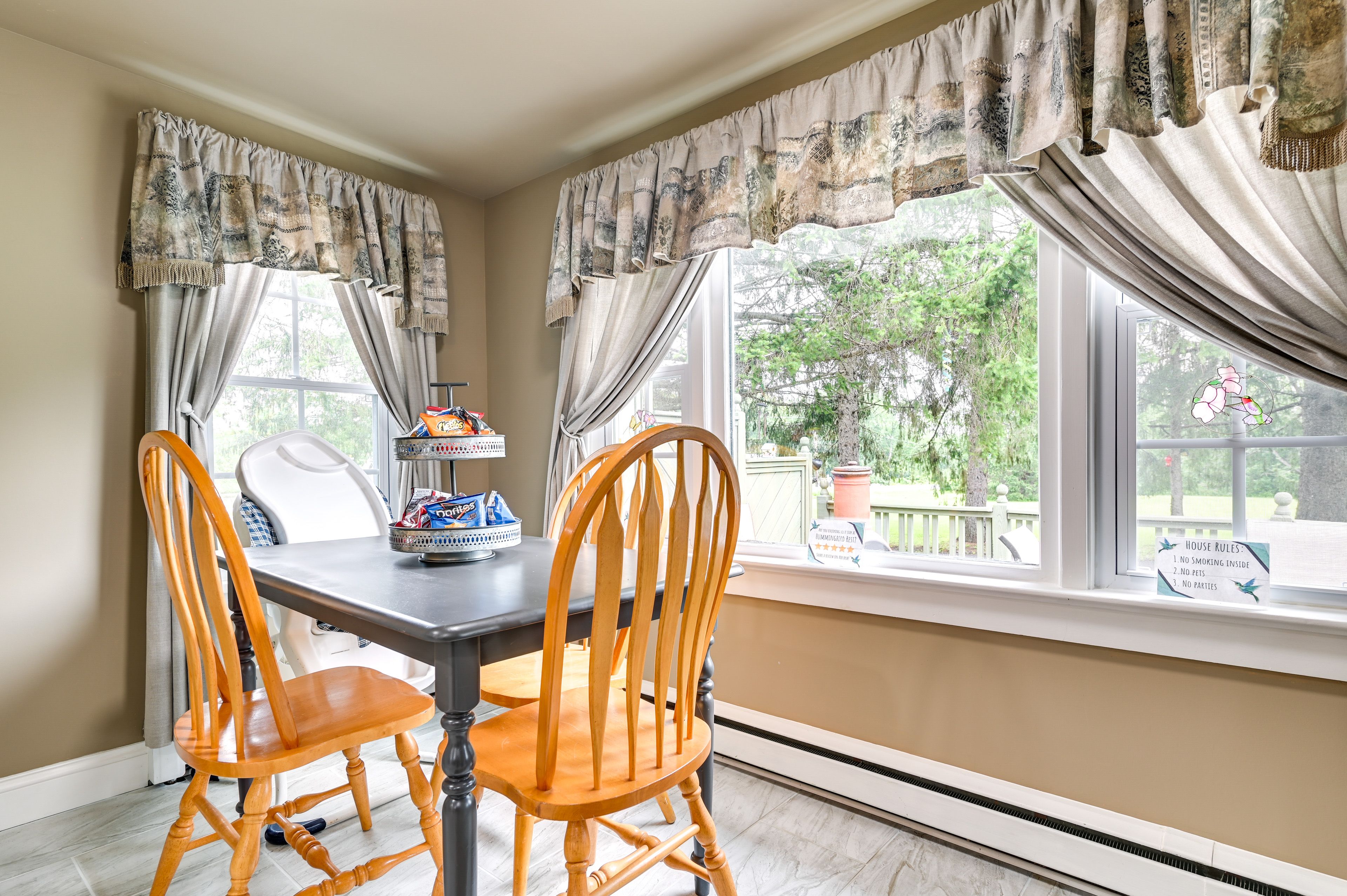 Breakfast Nook
