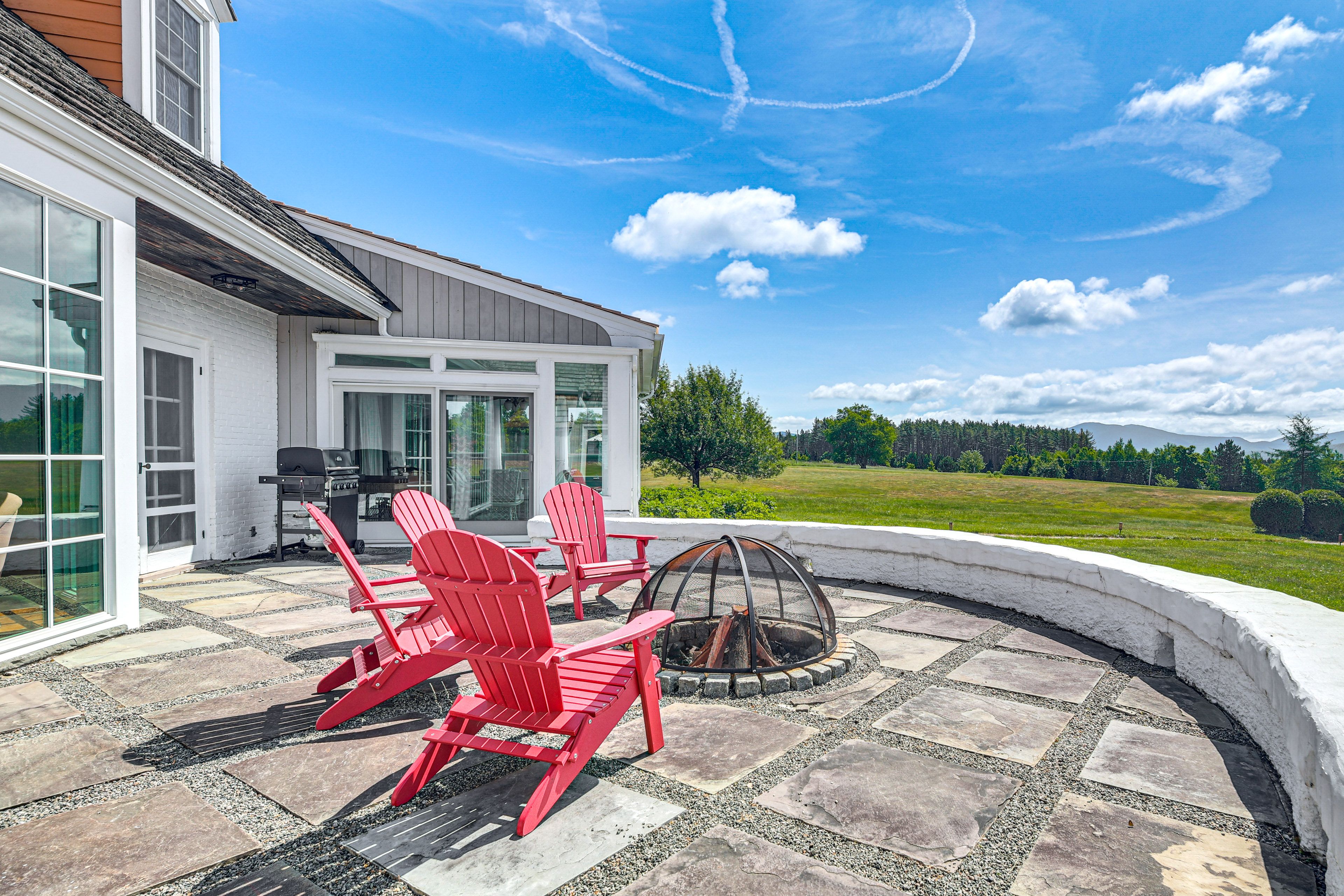Patio | Fire Pit | Gas Grill | Mountain Views