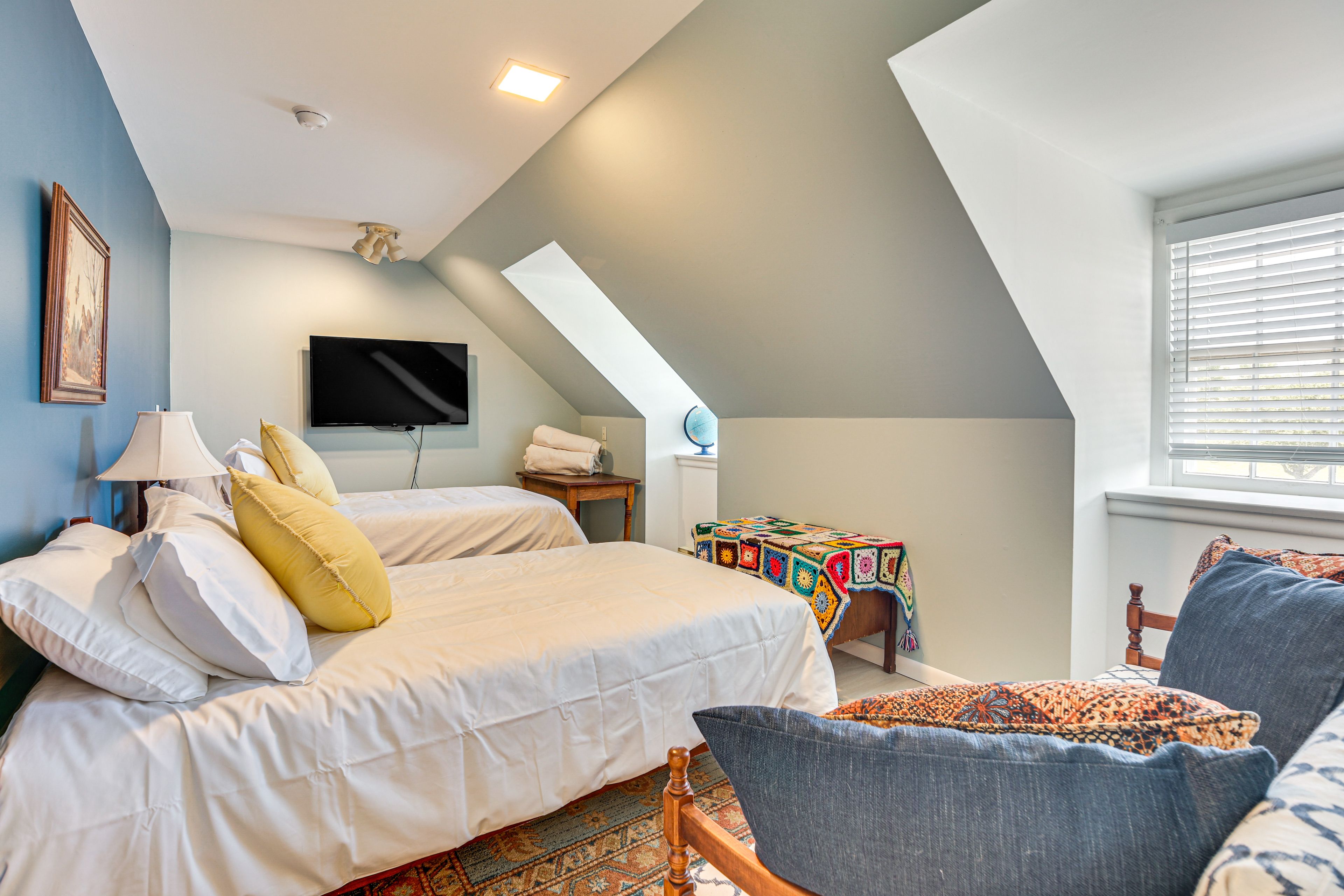 Bedroom 7 | 2nd Floor | 2 Twin Beds