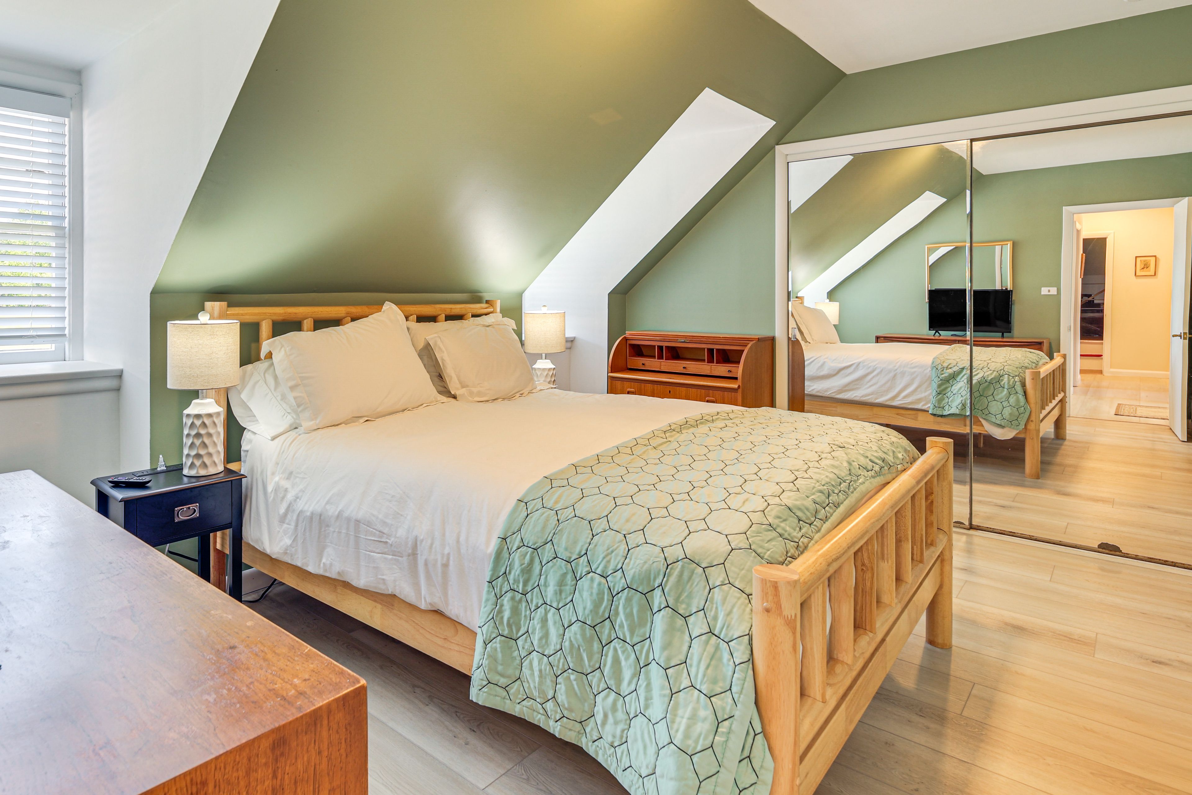 Bedroom 5 | 2nd Floor | Full Bed