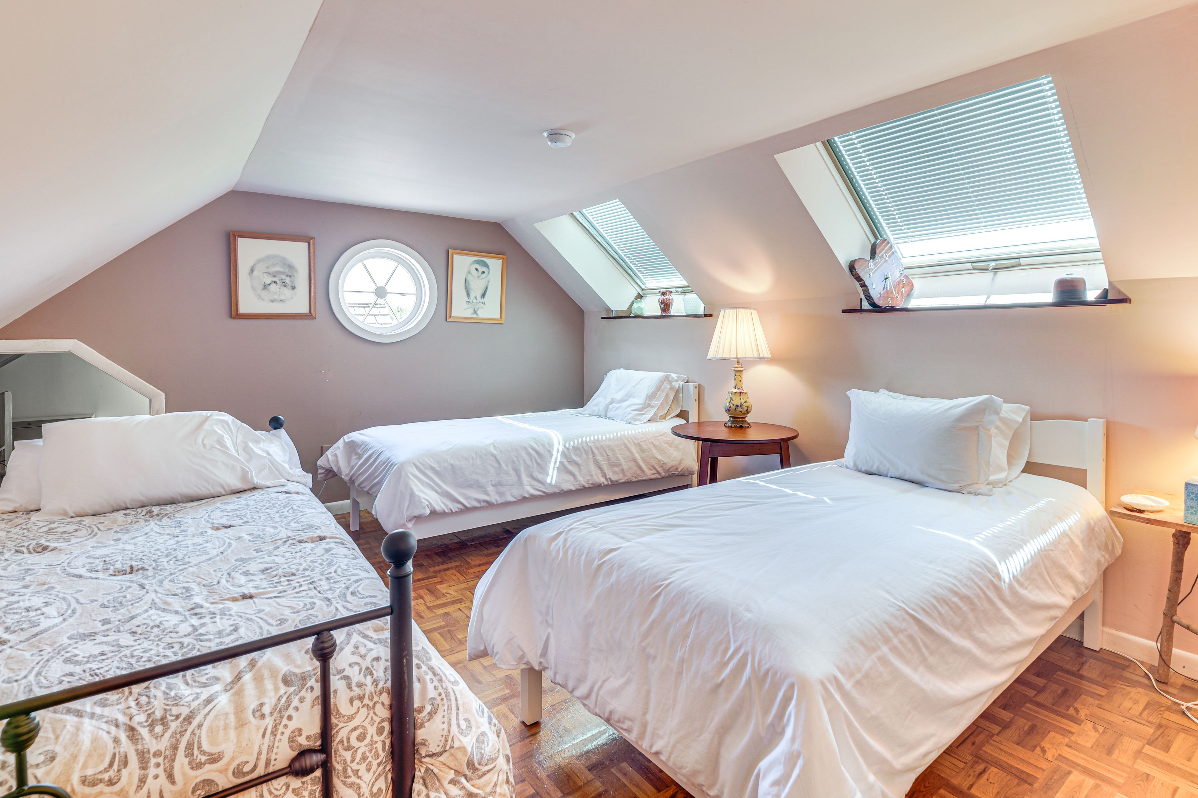 Bedroom 6 | 2nd Floor | 2 Twin Beds | 1 Twin Daybed