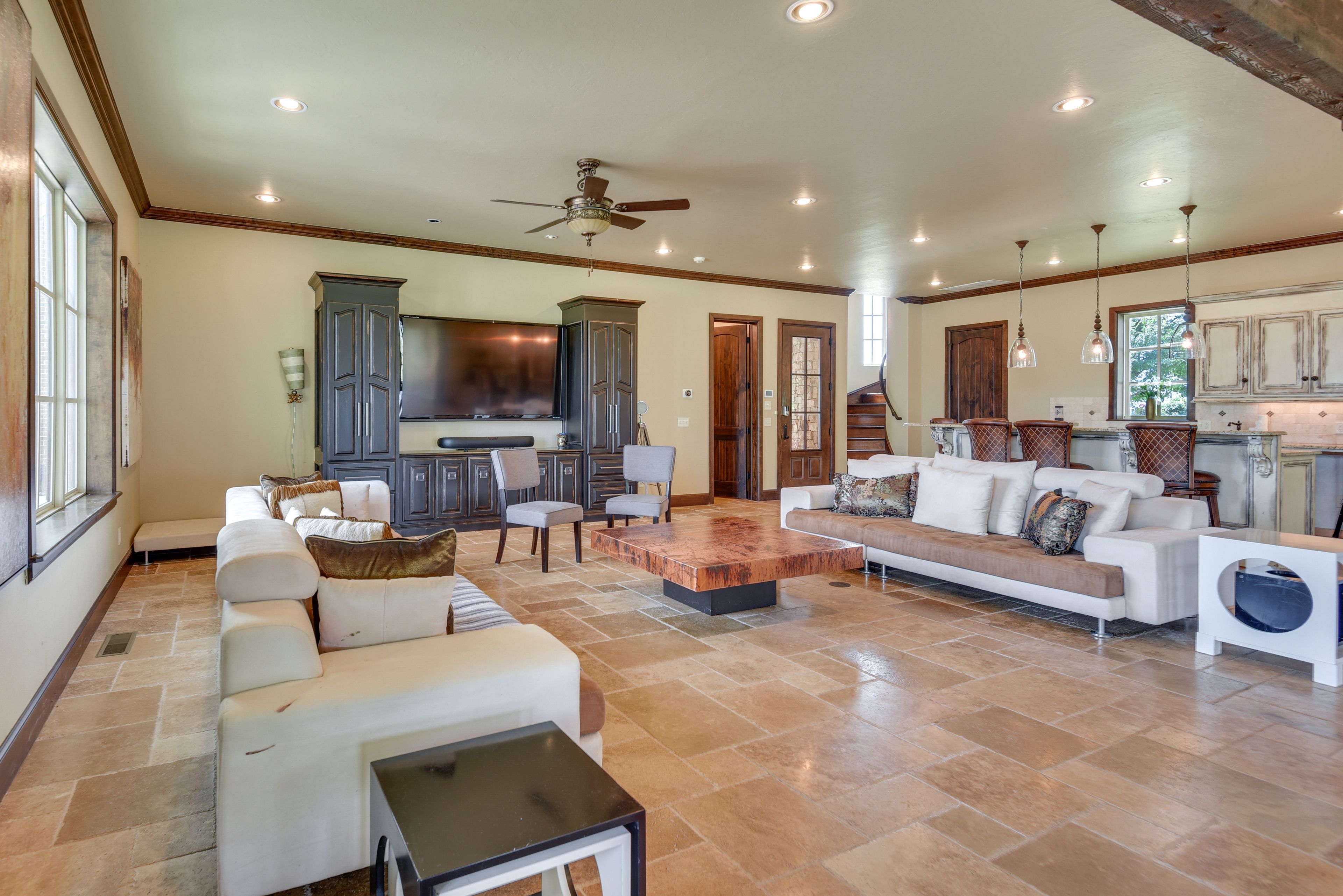Living Room | Sleeper Sofa | Free WiFi | Smart TVs | Central A/C & Heating