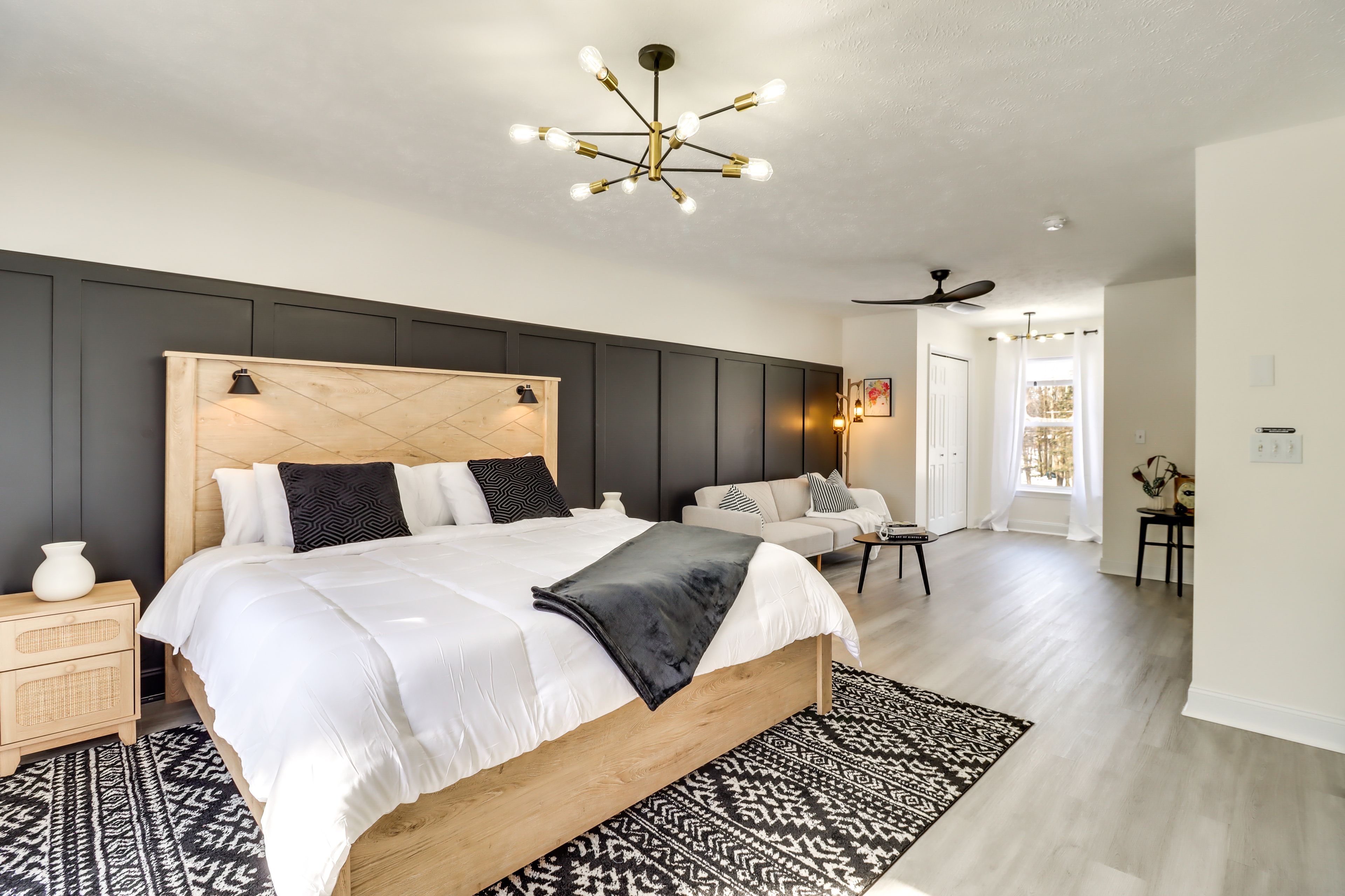 Bedroom 1 | Main Level | King Bed | Twin Sleeper Sofa | Smart TV