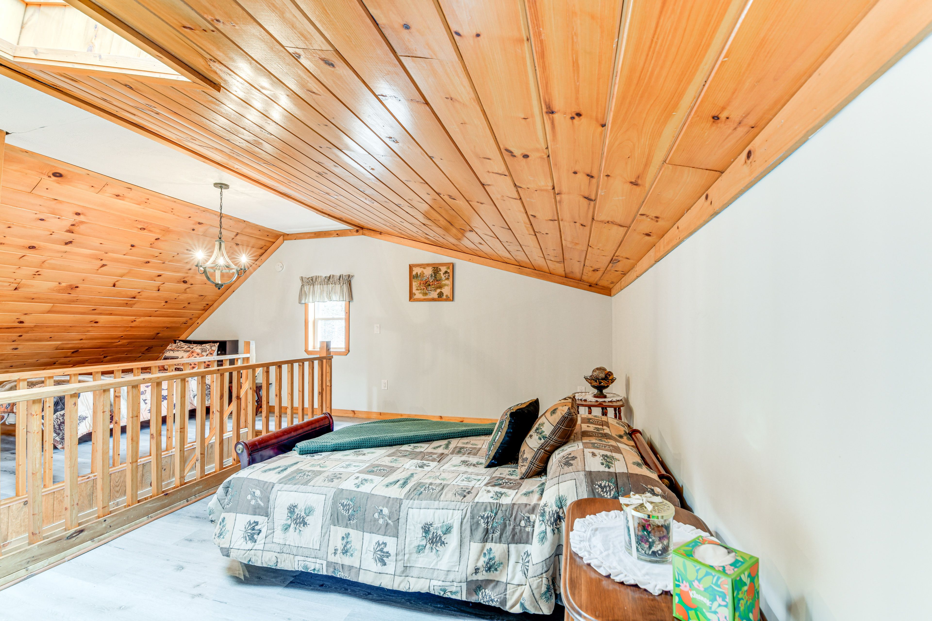 Loft | 2nd Floor | Full Bed | Twin Bed