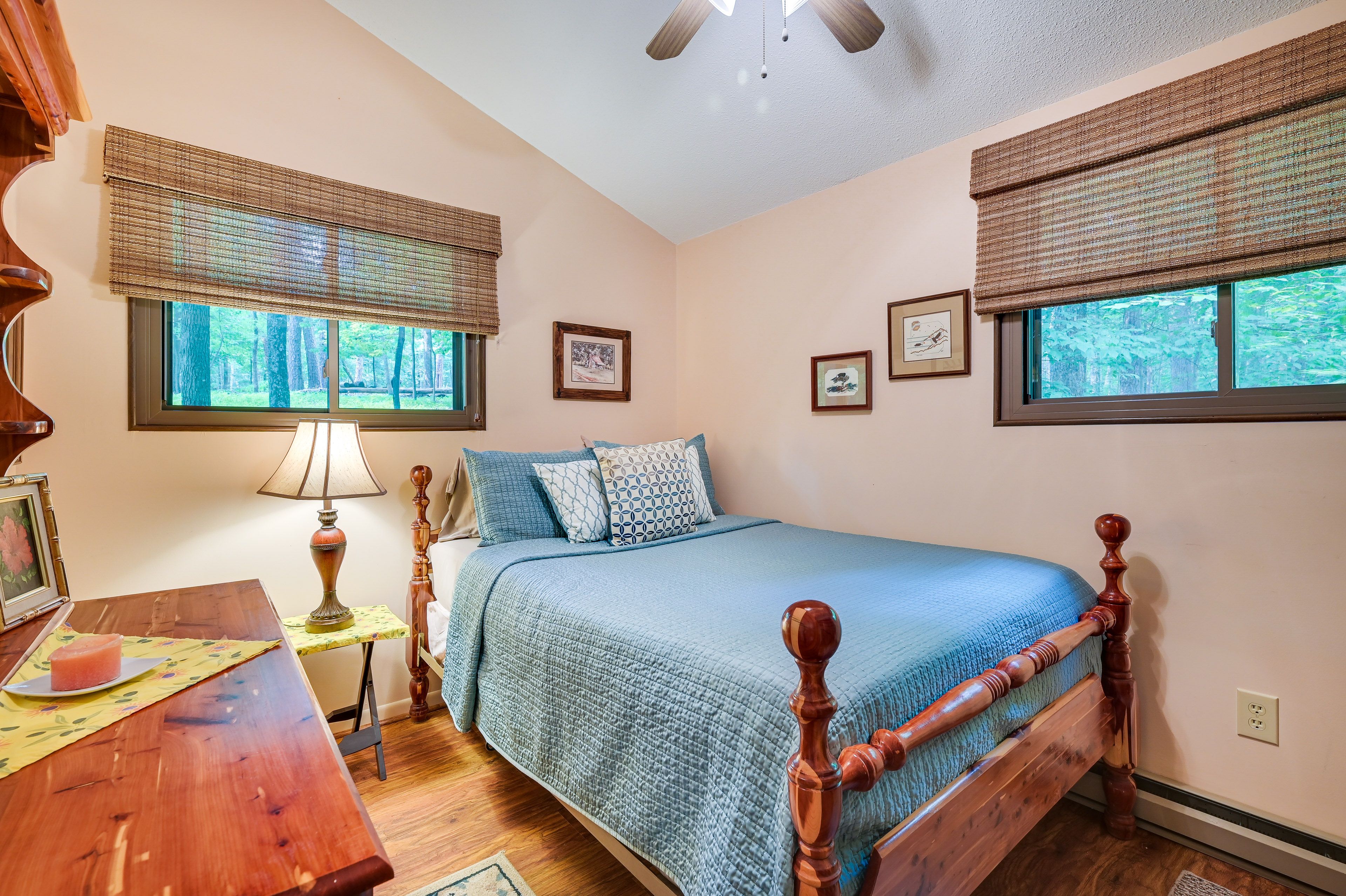 Bedroom 1 | Full Bedroom | Linens Provided