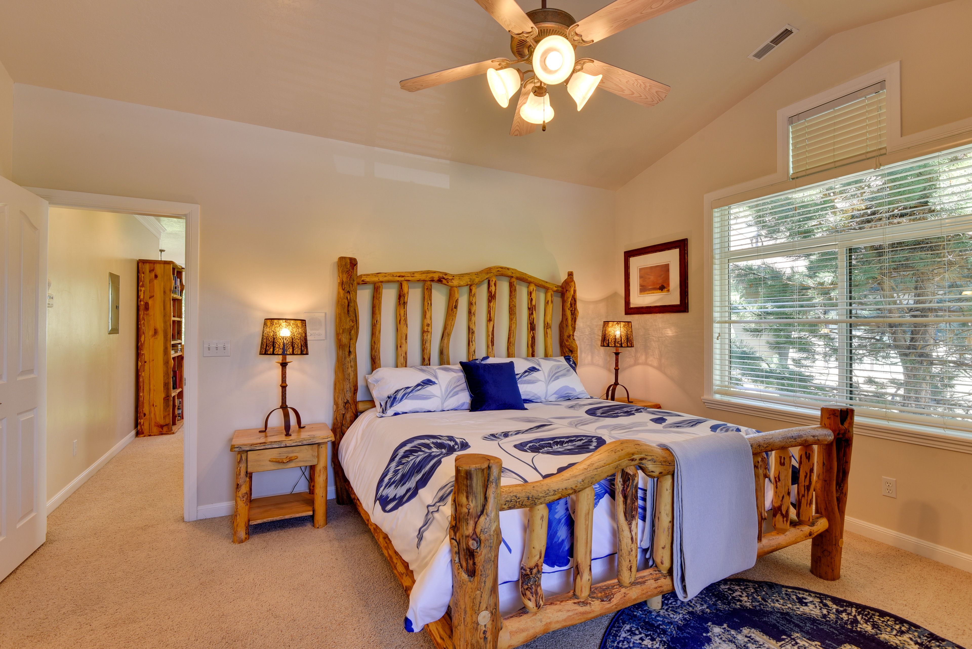 Bedroom 1 | King Bed | Flat-Screen TV w/ Cable | 3rd Floor