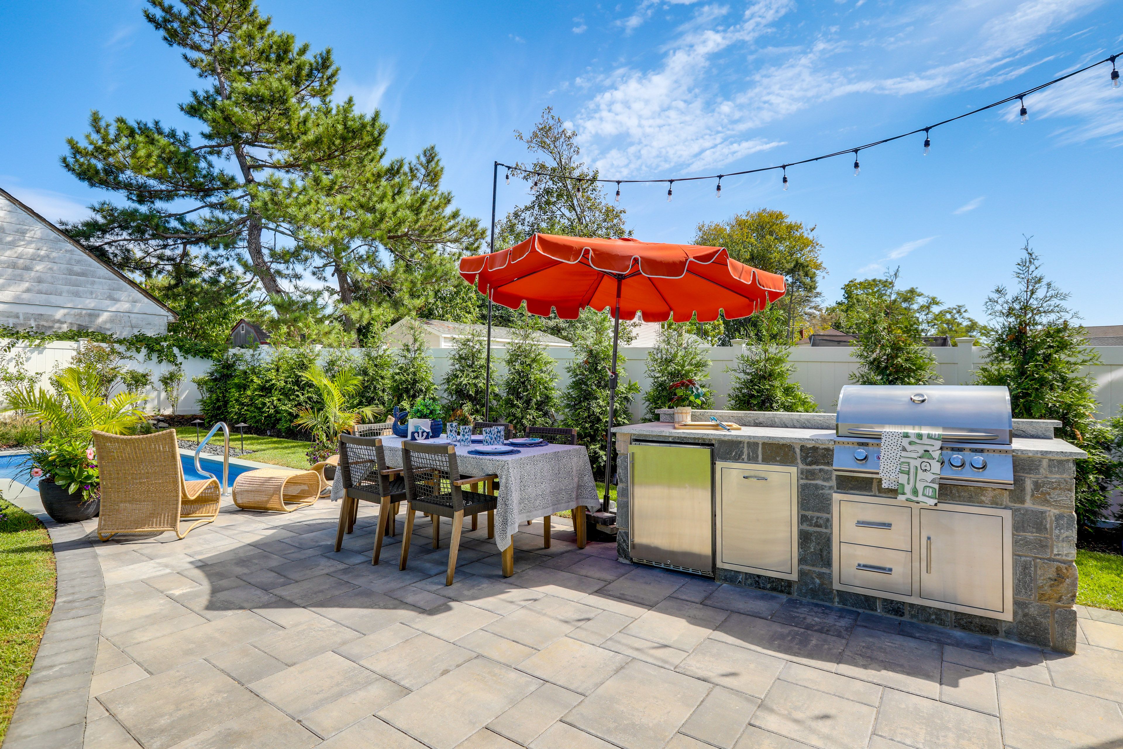 Backyard | Patio | Dining Area
