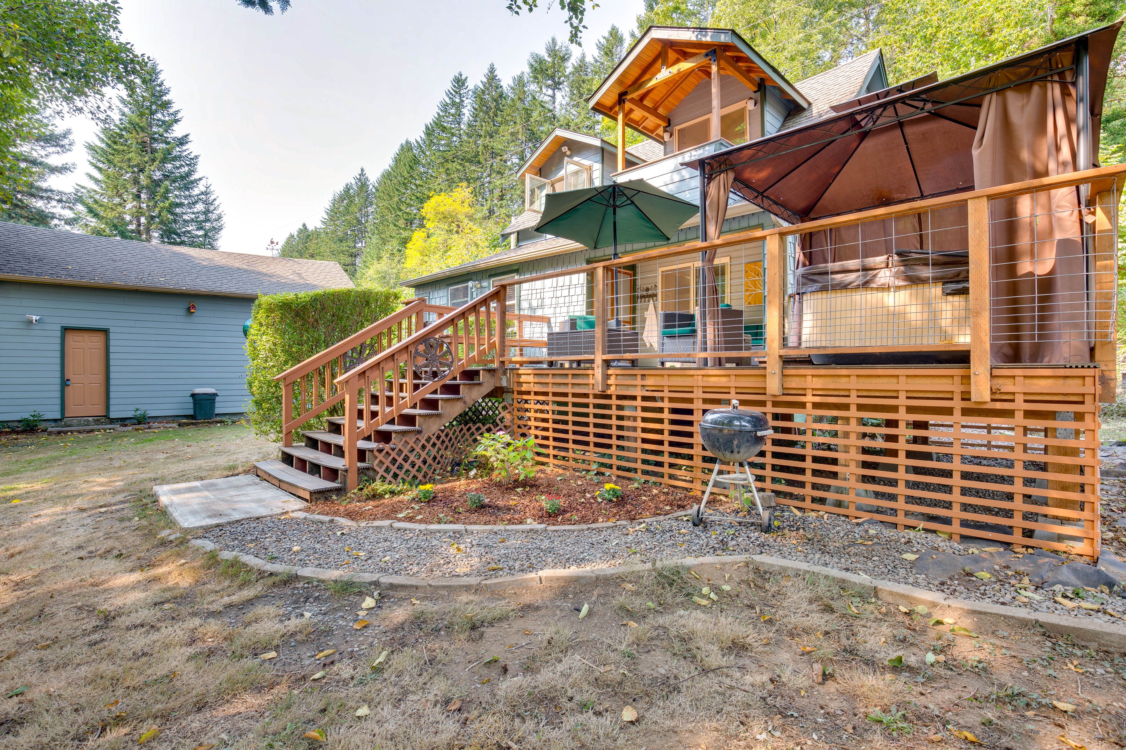Home Exterior | Charcoal Grill