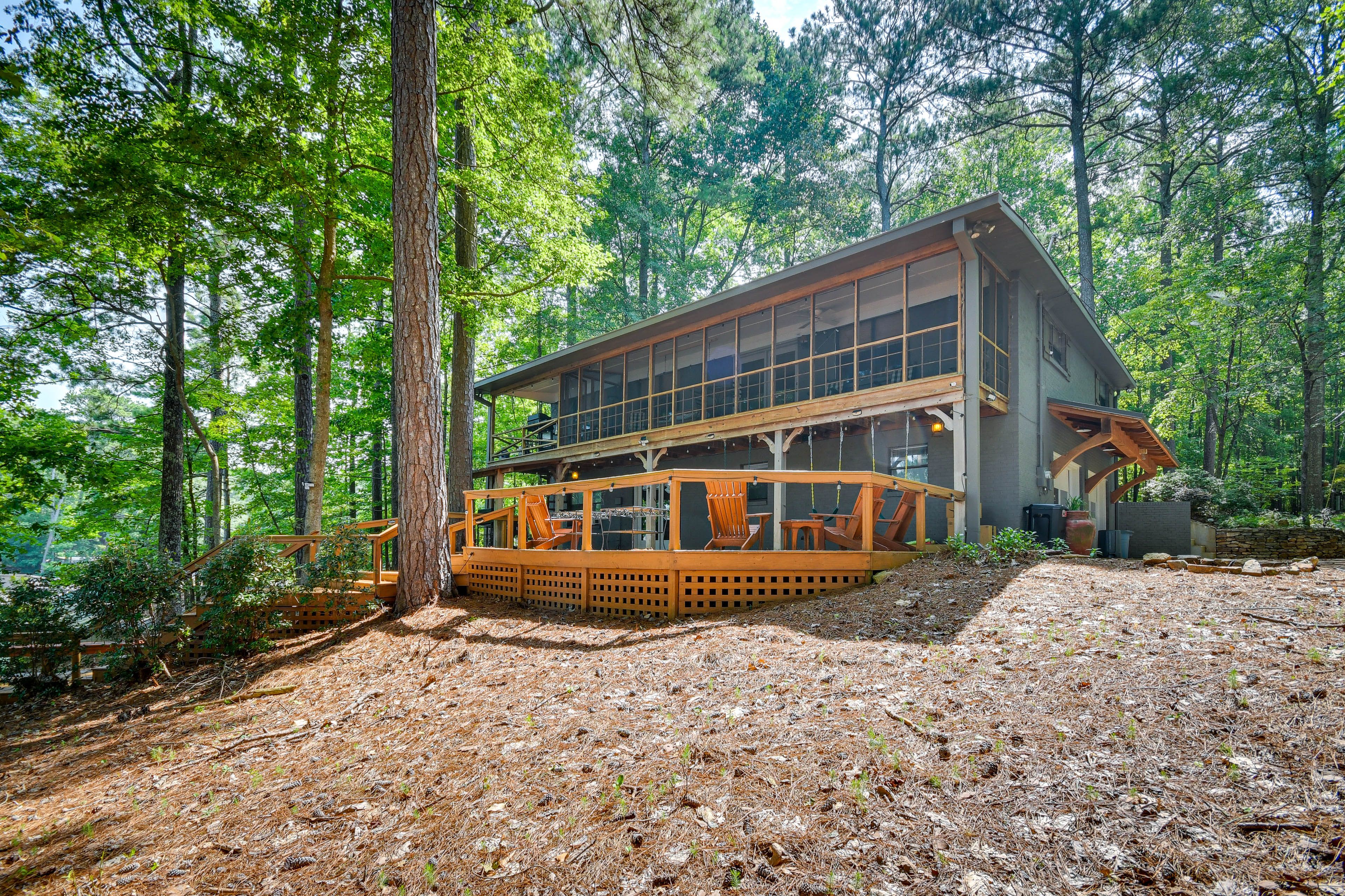 Alexander City Vacation Rental | 3BR | 3BA | Stairs Required to Access