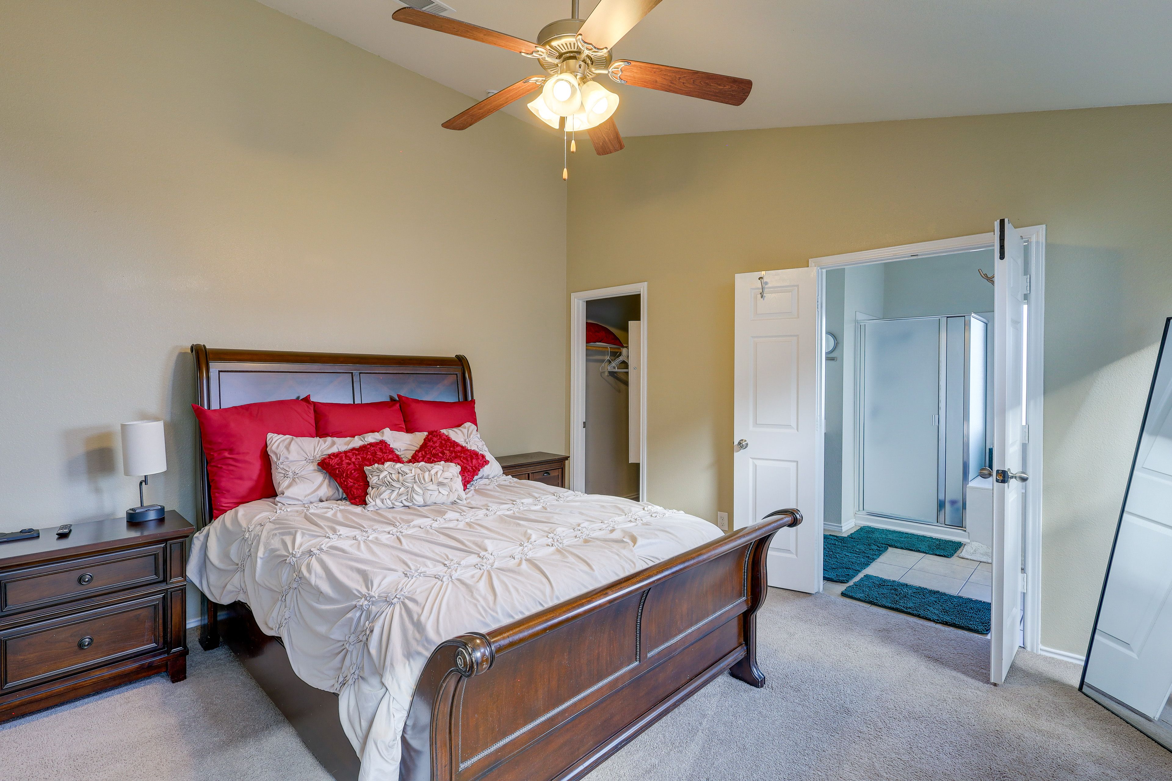 Bedroom 1 | Queen Bed | Linens Provided