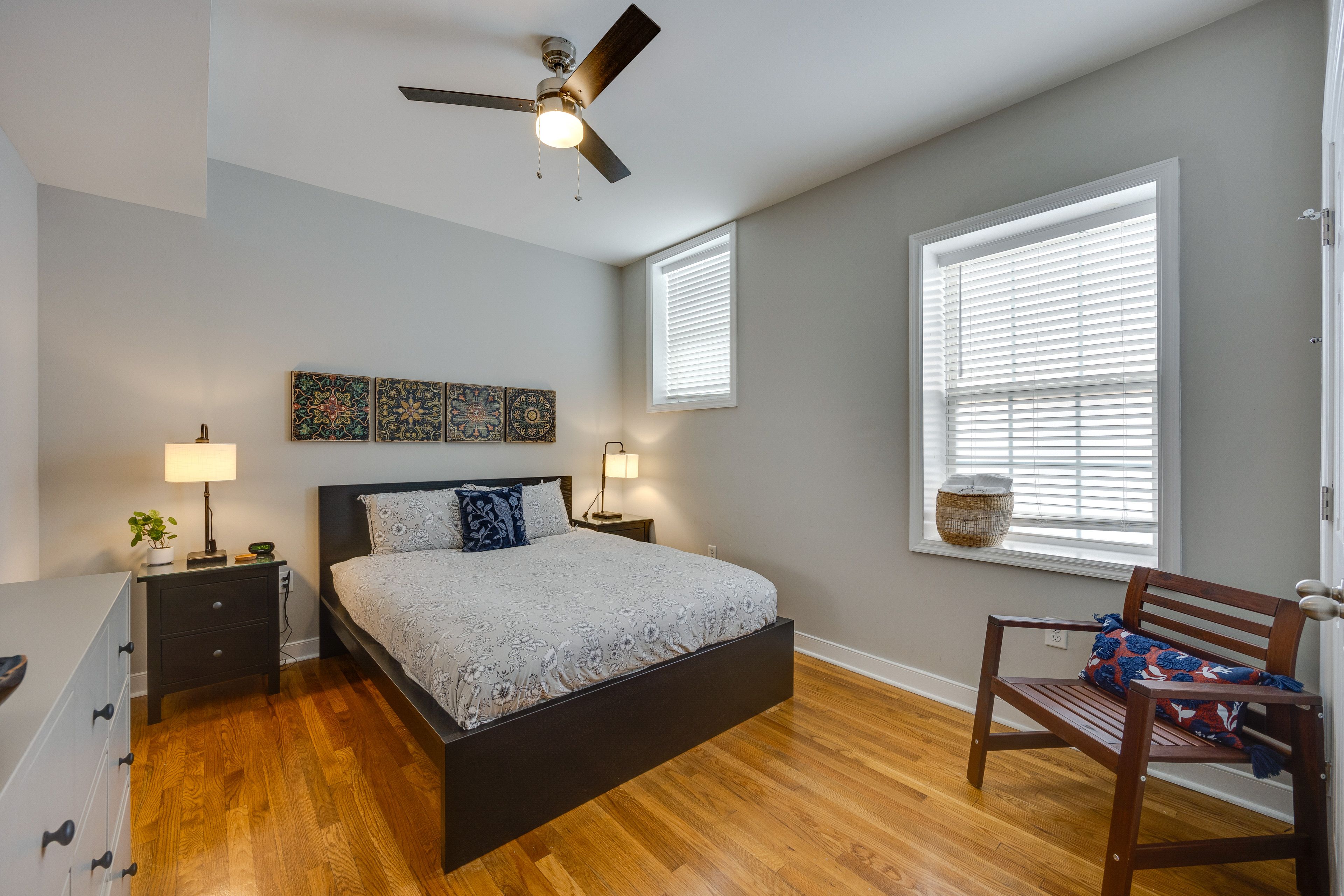 Bedroom 2 | Queen Bed