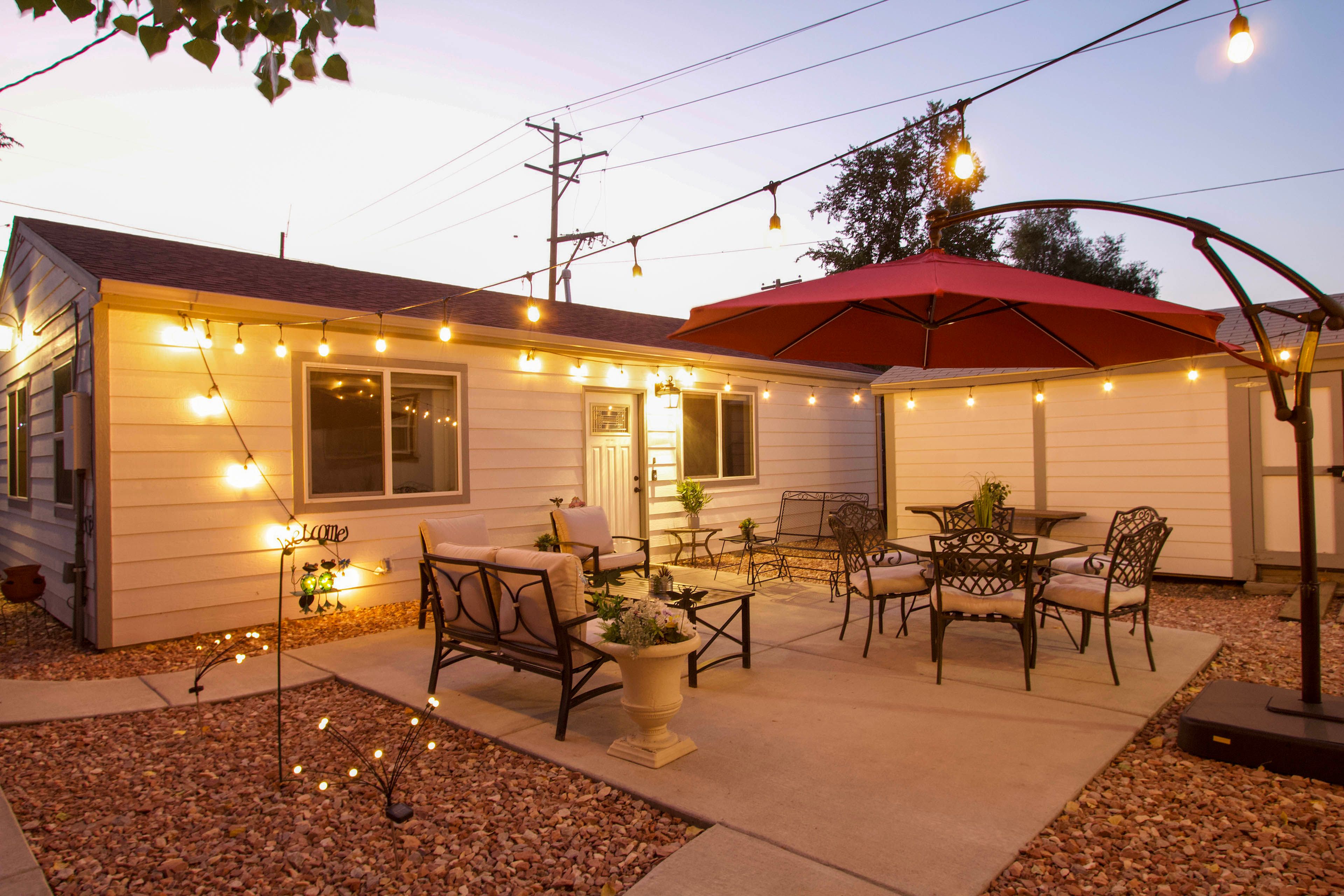 Private Patio | Outdoor Dining Set