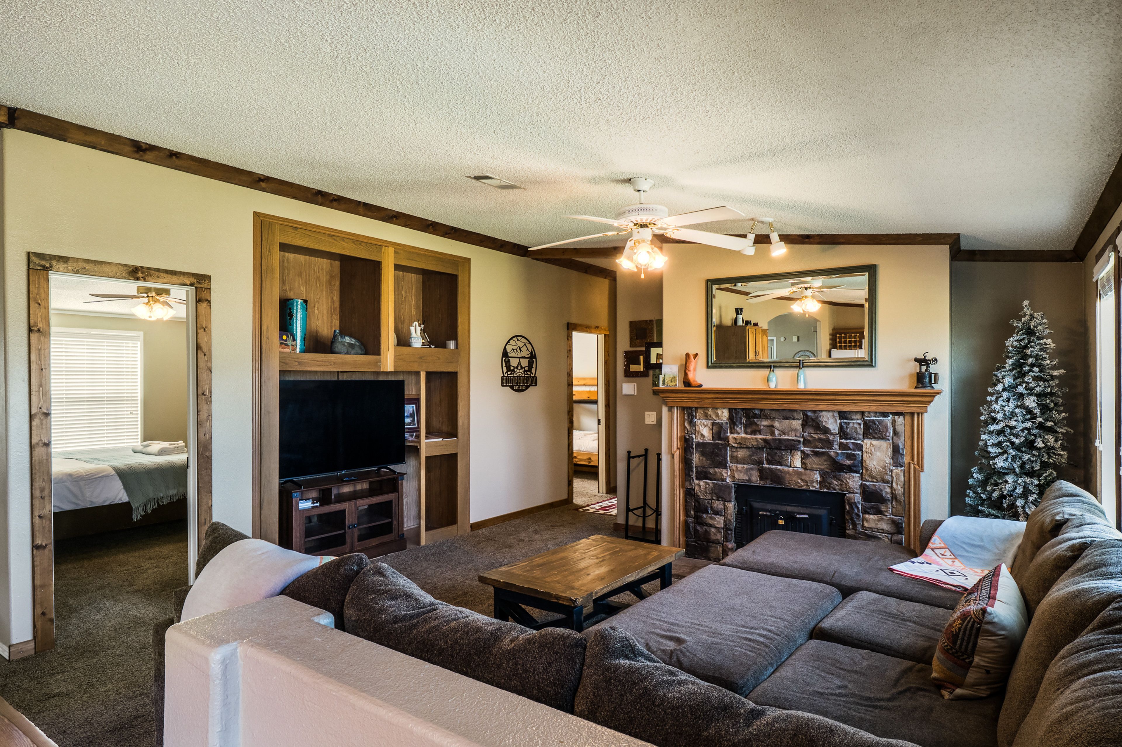 Living Room | Wood-Burning Fireplace | Sleeper Sofa