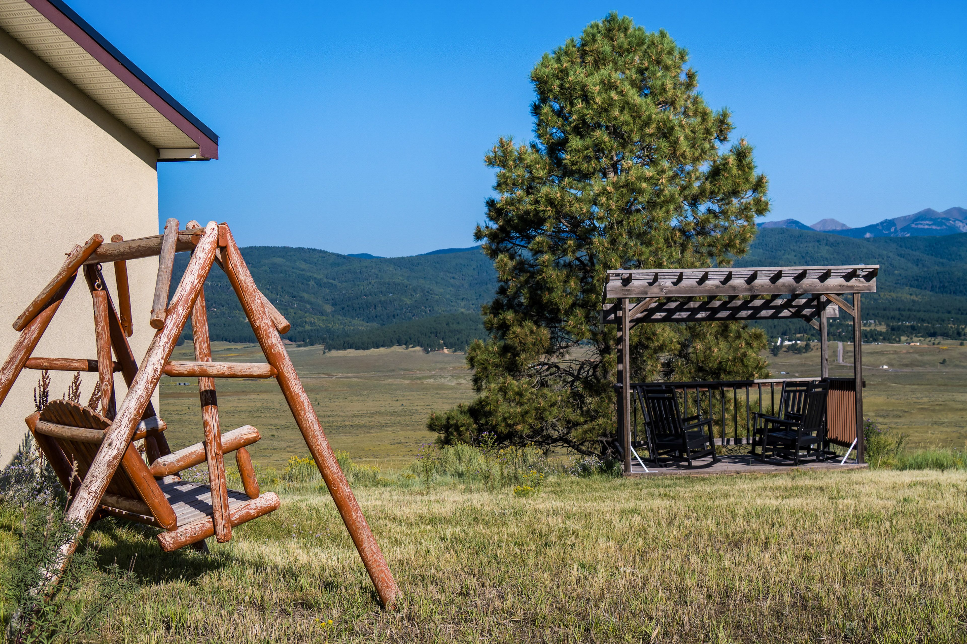 Spacious Backyard | Gazebo
