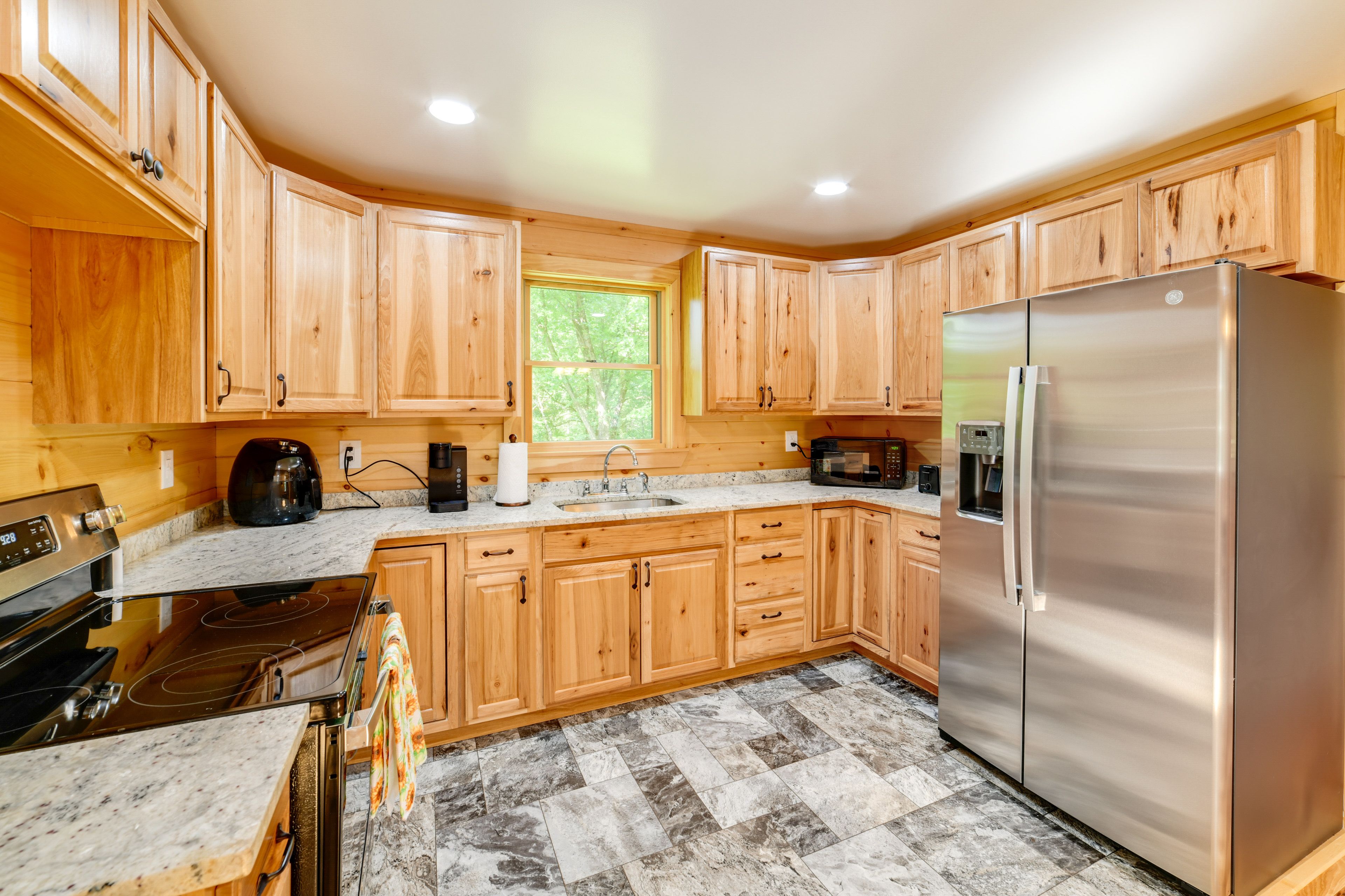 Kitchen | 1st Floor | Keurig Coffee Maker & French Press | Air Fryer