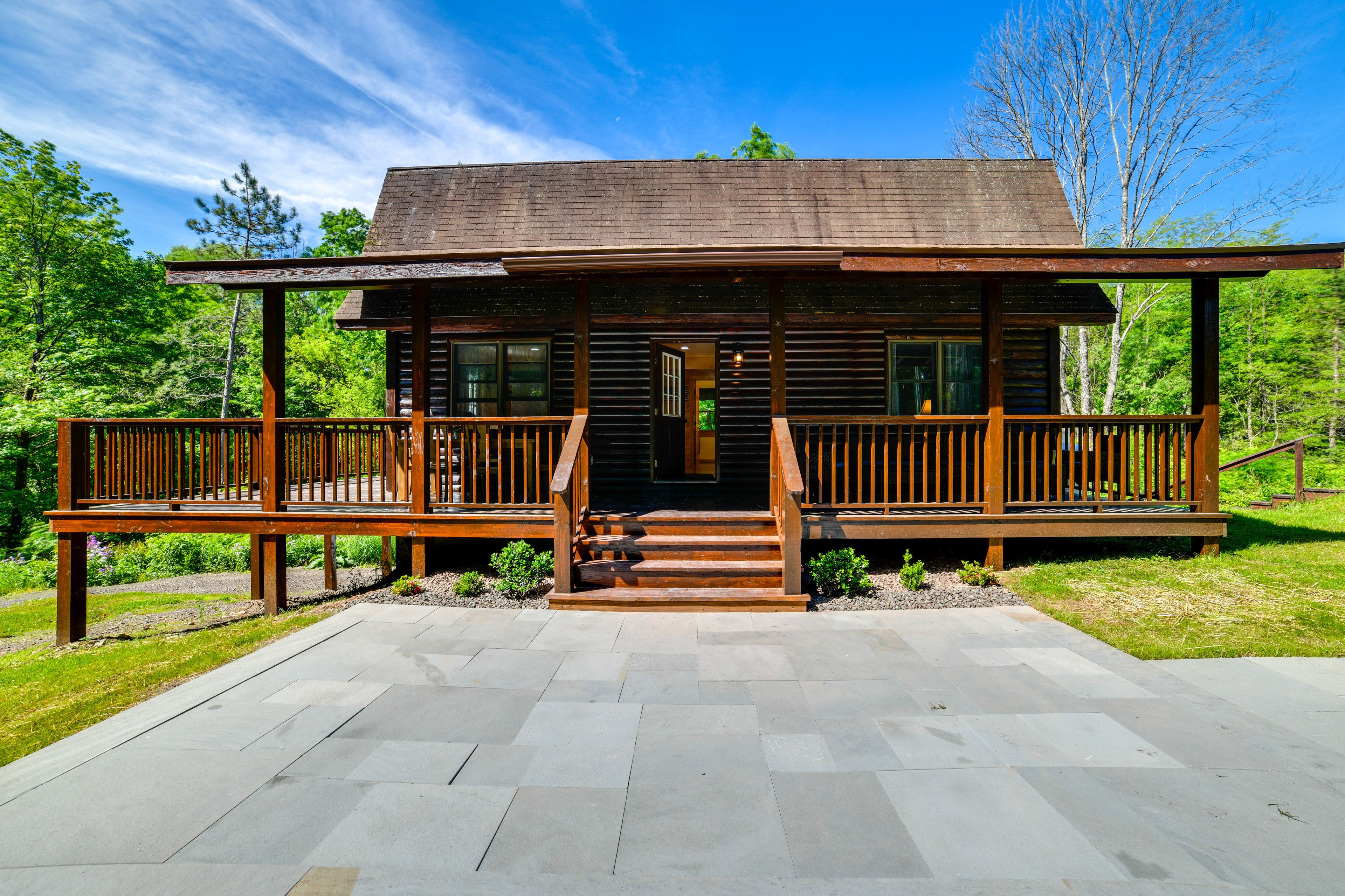 Bainbridge Vacation Rental | 3BR | 1.5BA | 5 Steps to Enter | 1,500 Sq Ft