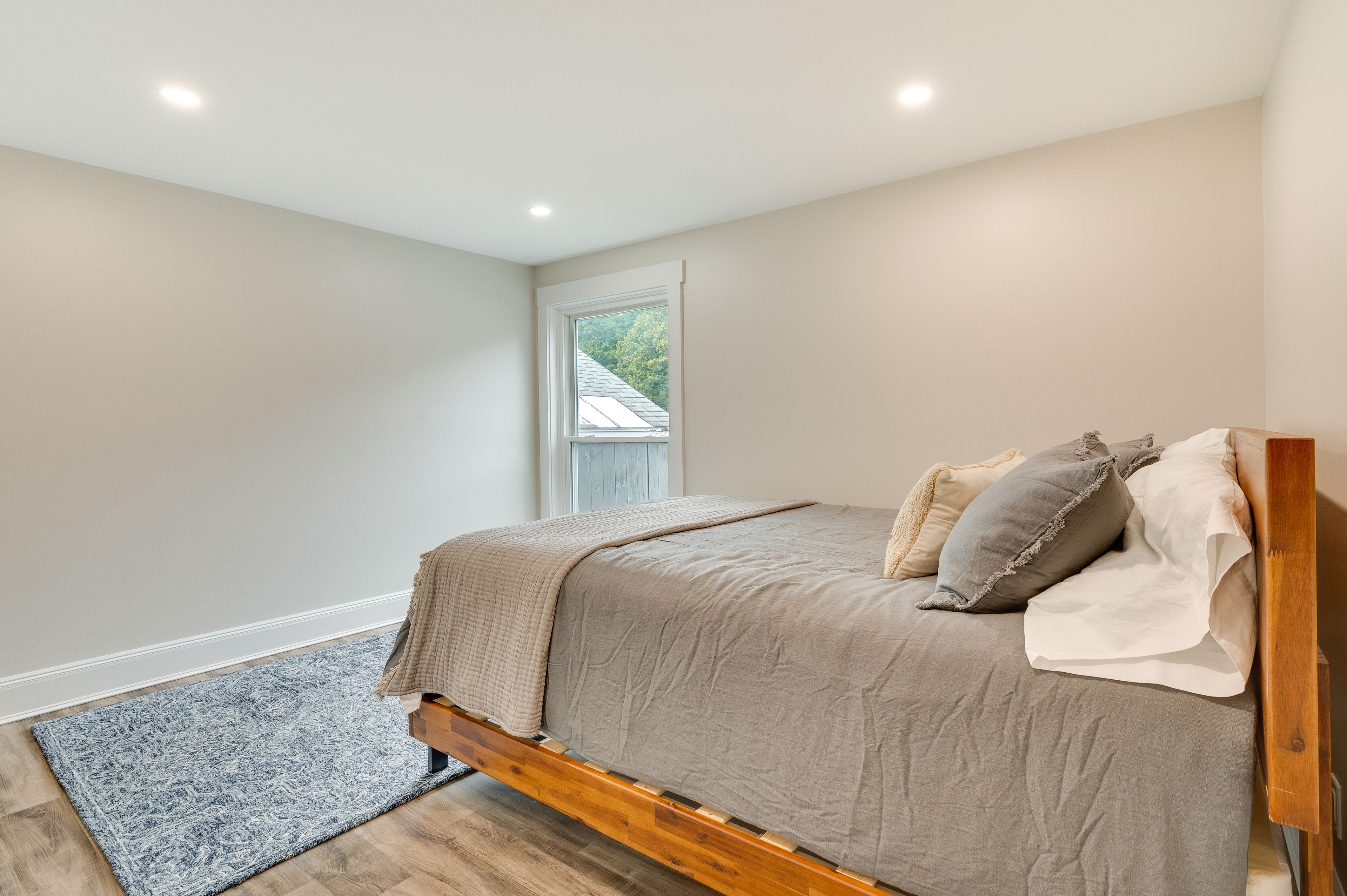 Bedroom 2 | Queen Bed | 2nd Floor