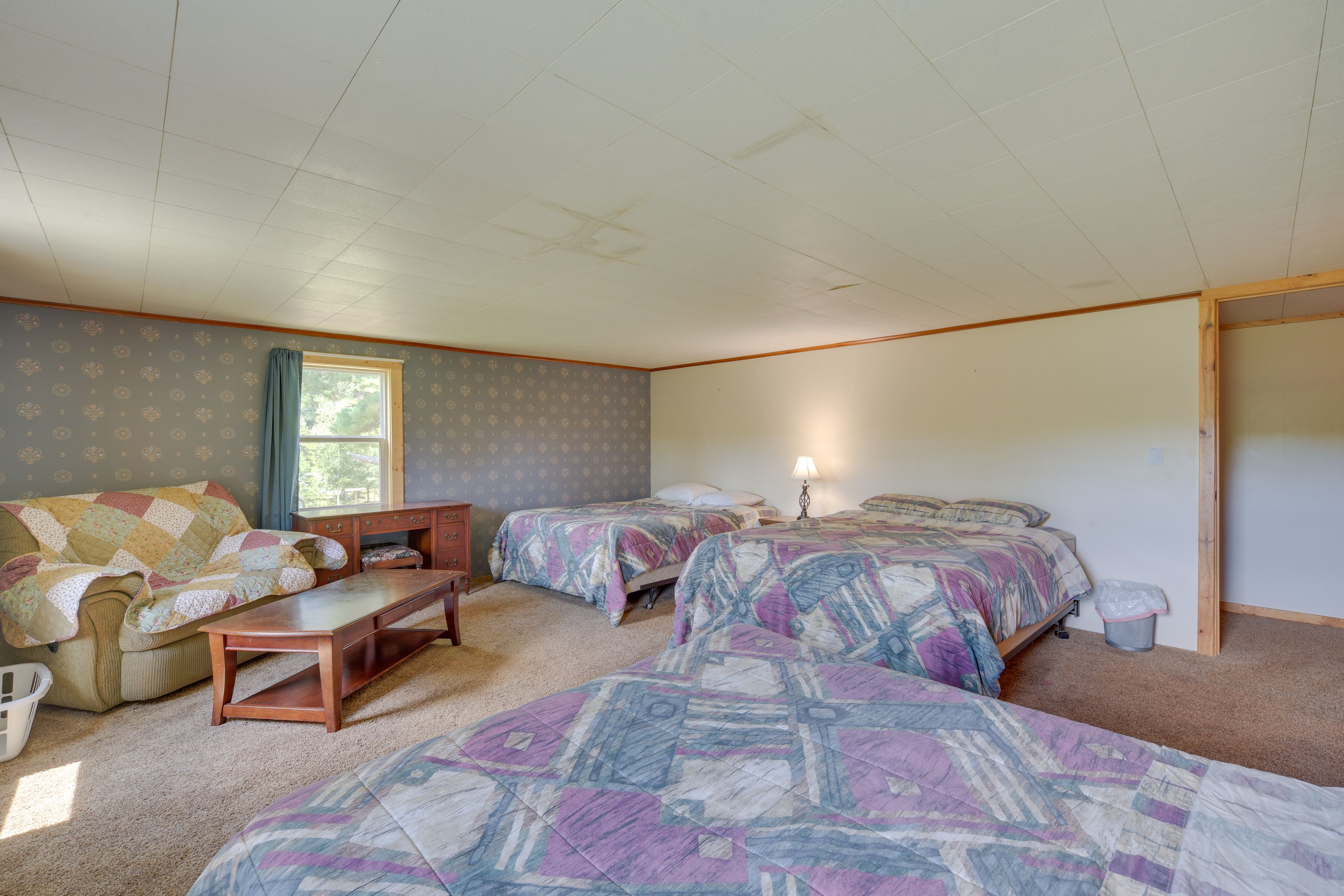 Bedroom 5 | 2nd Floor | 3 Queen Beds