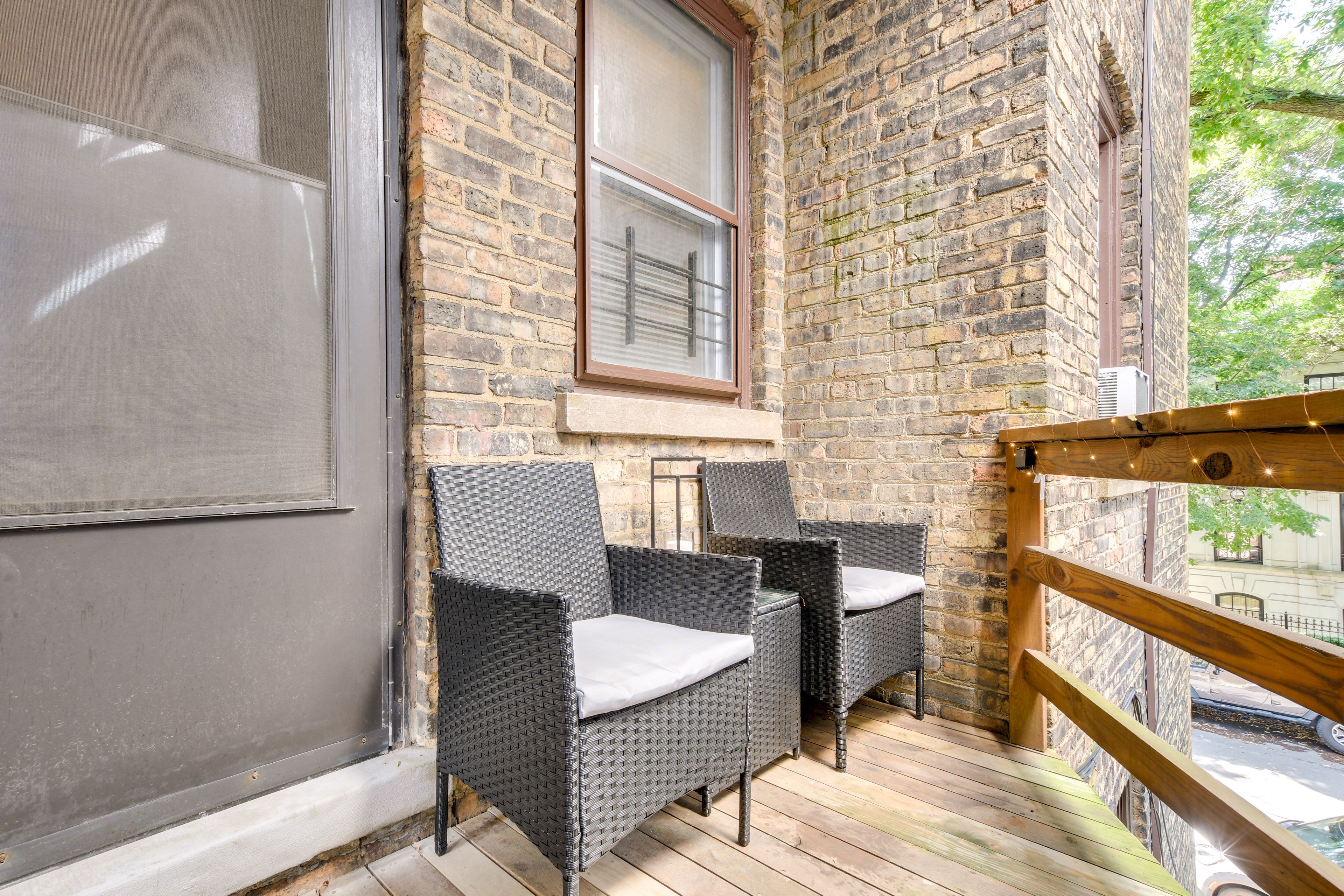 Private Deck