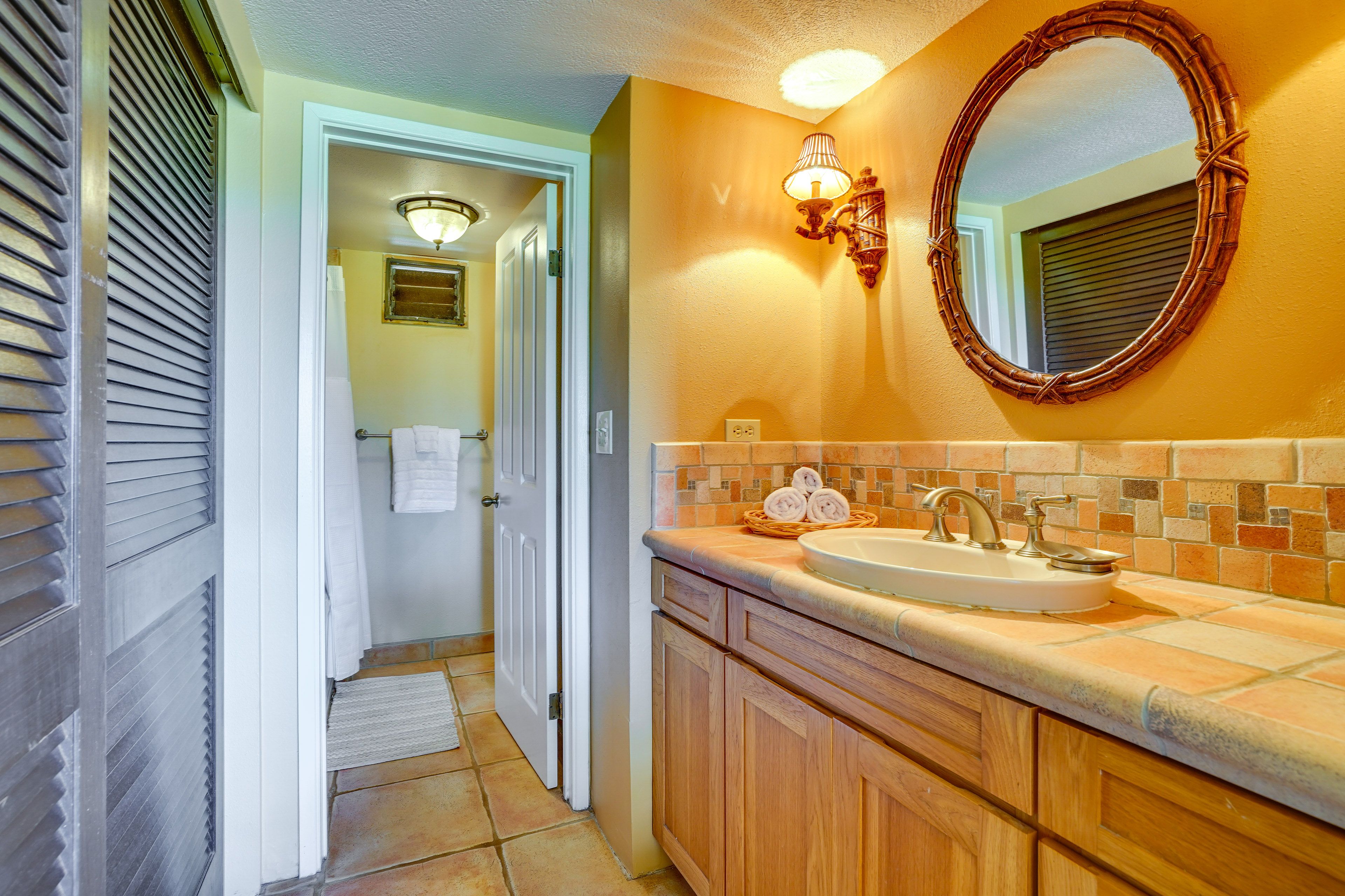 En-Suite Bathroom | Complimentary Toiletries | Hair Dryer