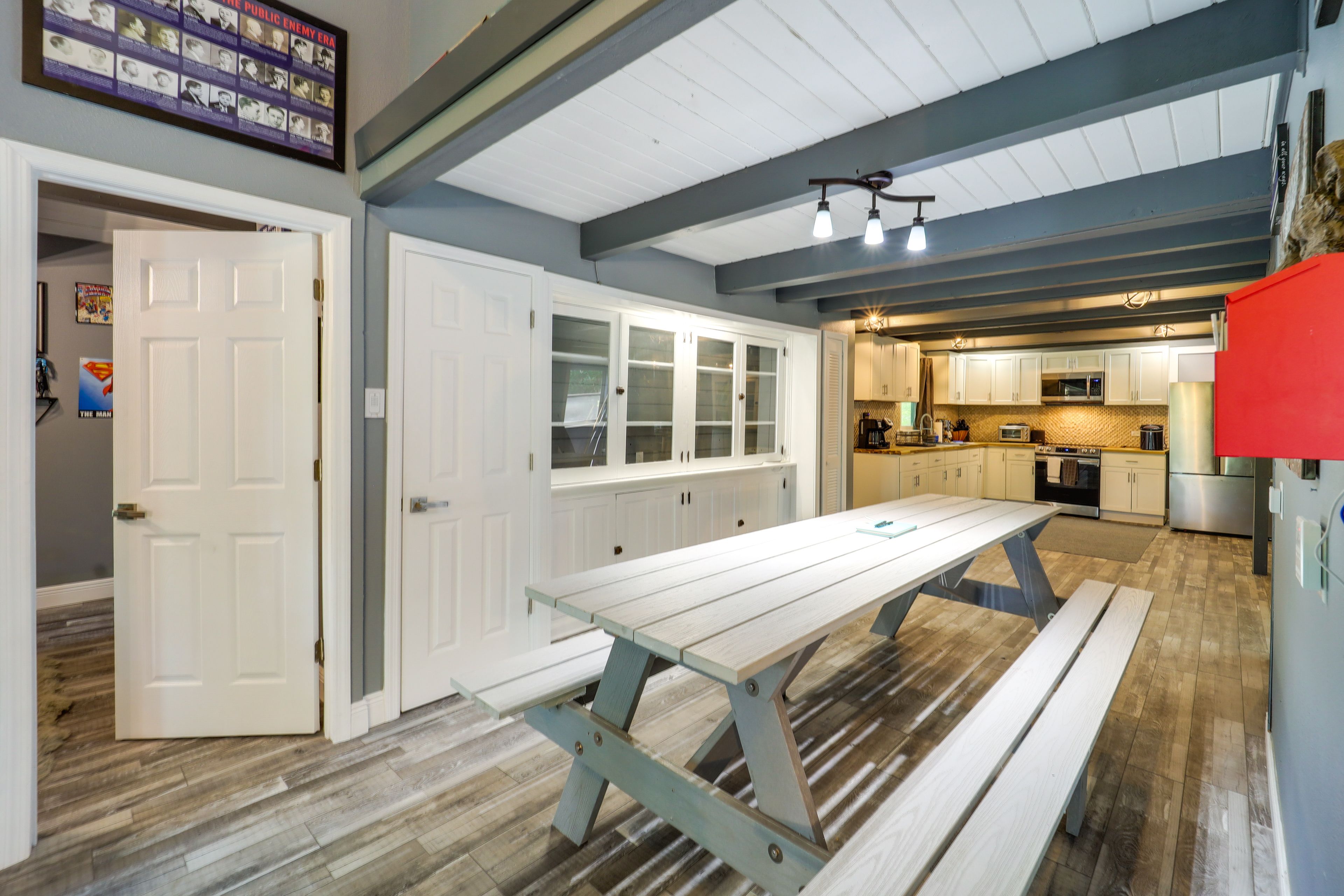 Kitchen | Dining Area
