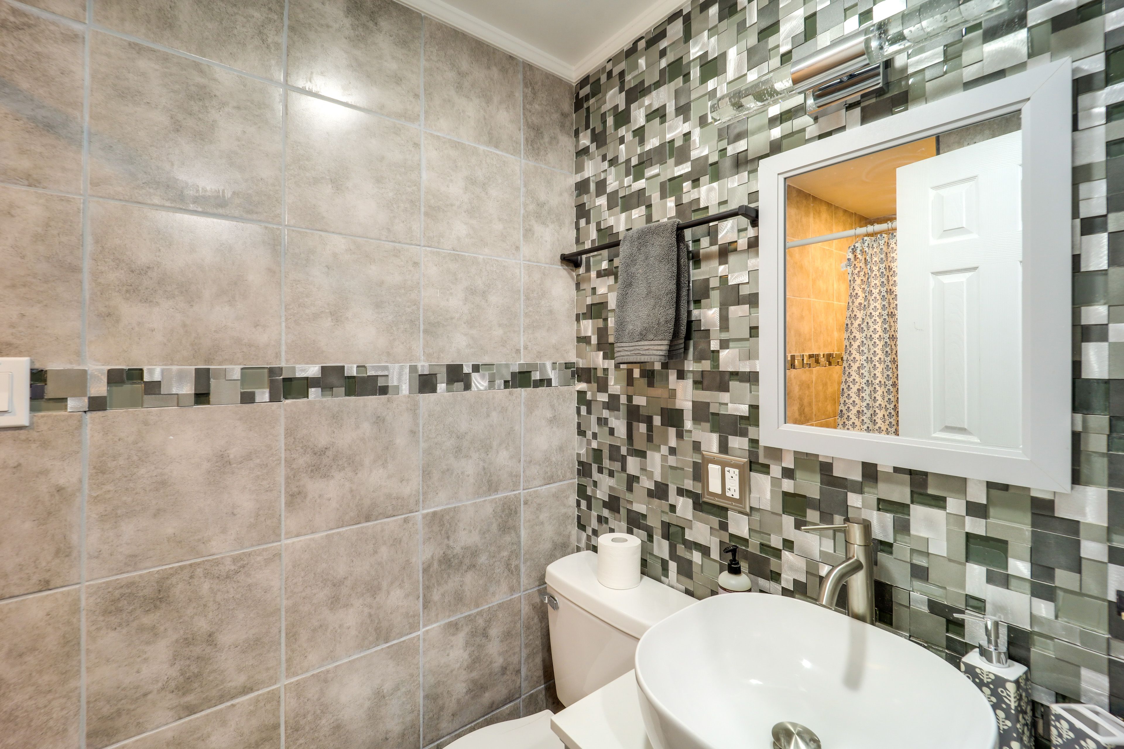 Bathroom | Complimentary Toiletries