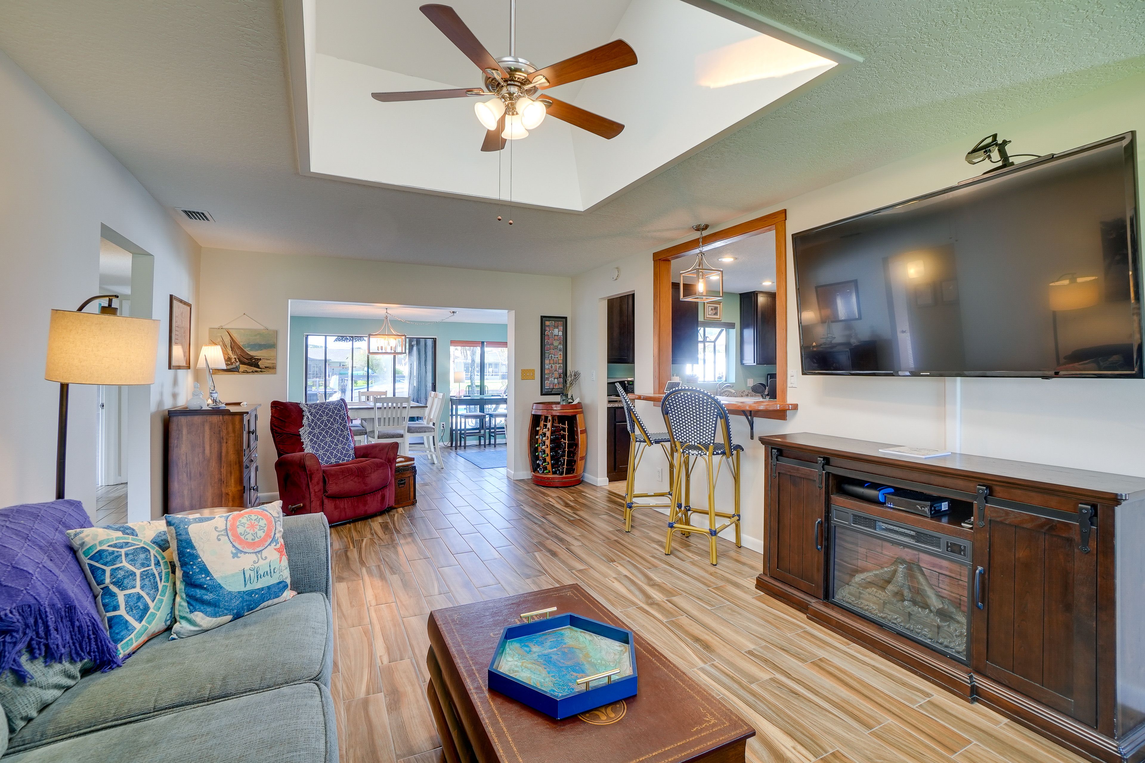 Living Room | Smart TV | Electric Fireplace