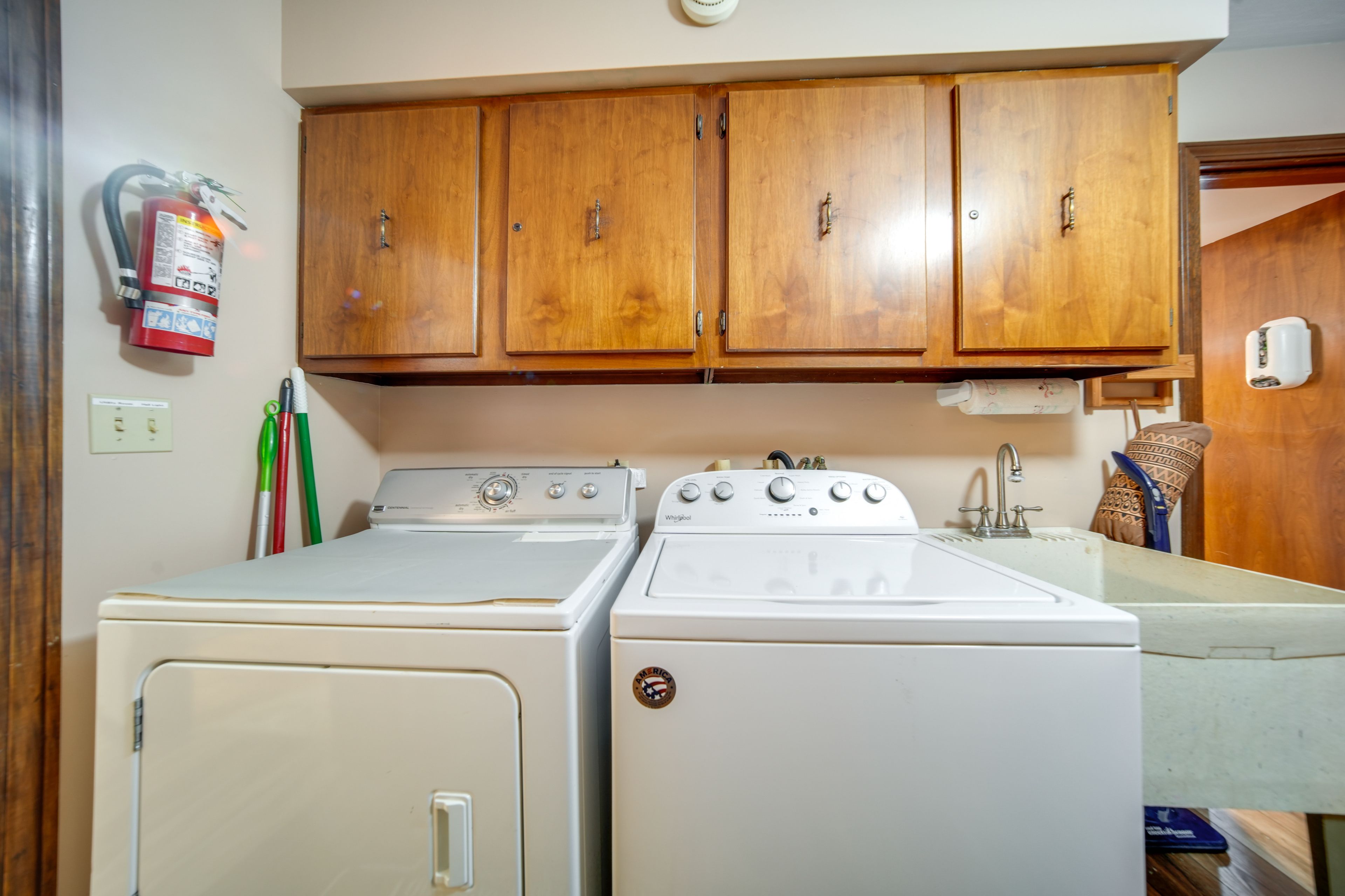 Washer & Dryer