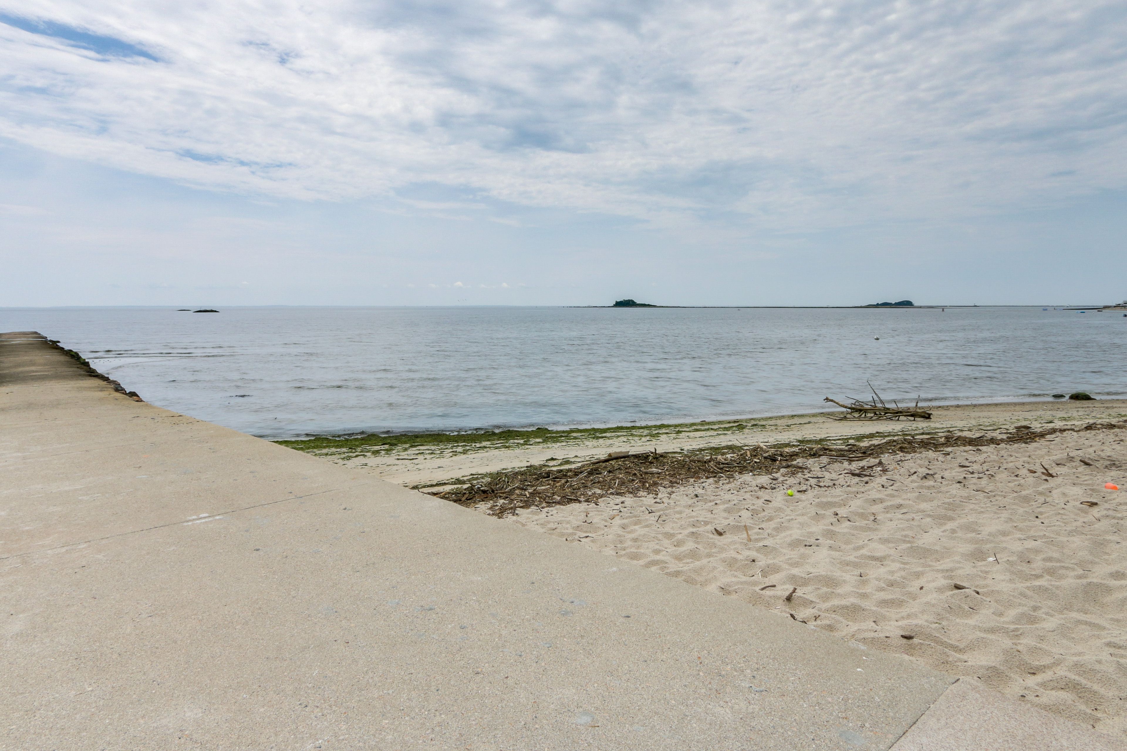 Beach Access (On-Site)