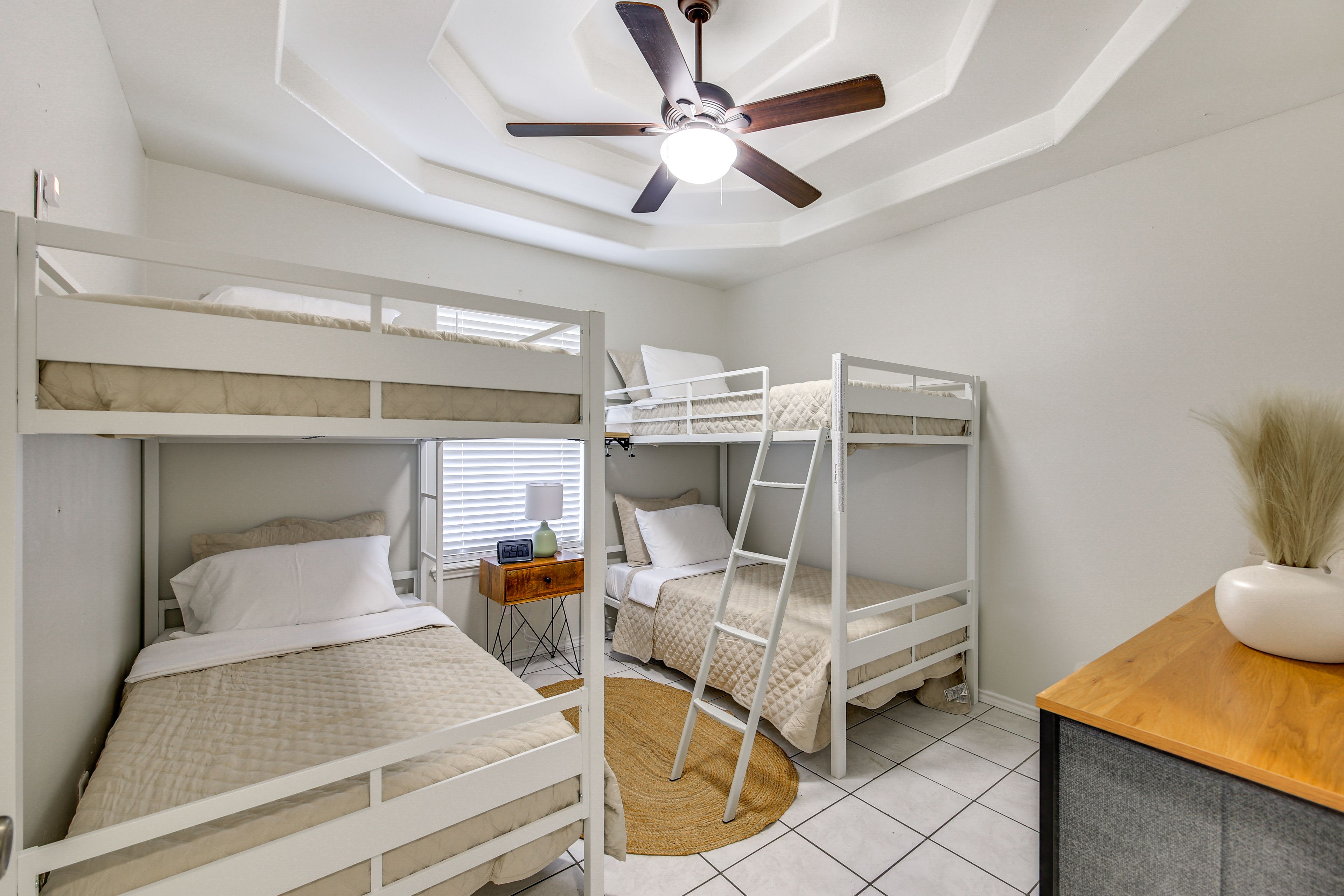 Bedroom 2 | 2 Twin Bunk Beds