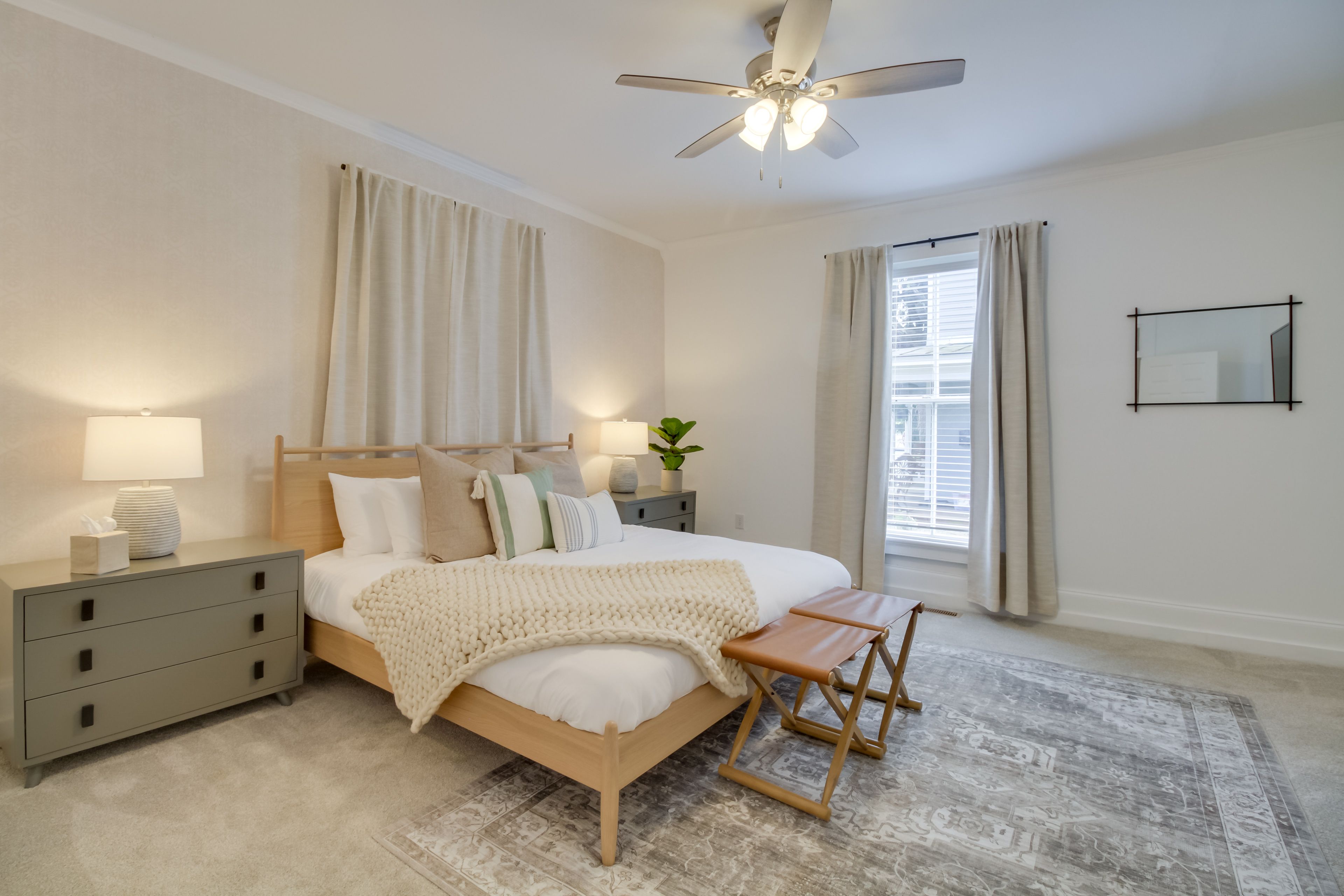 Bedroom 1 | 1st Floor | King Bed | Smart TV | Linens Provided