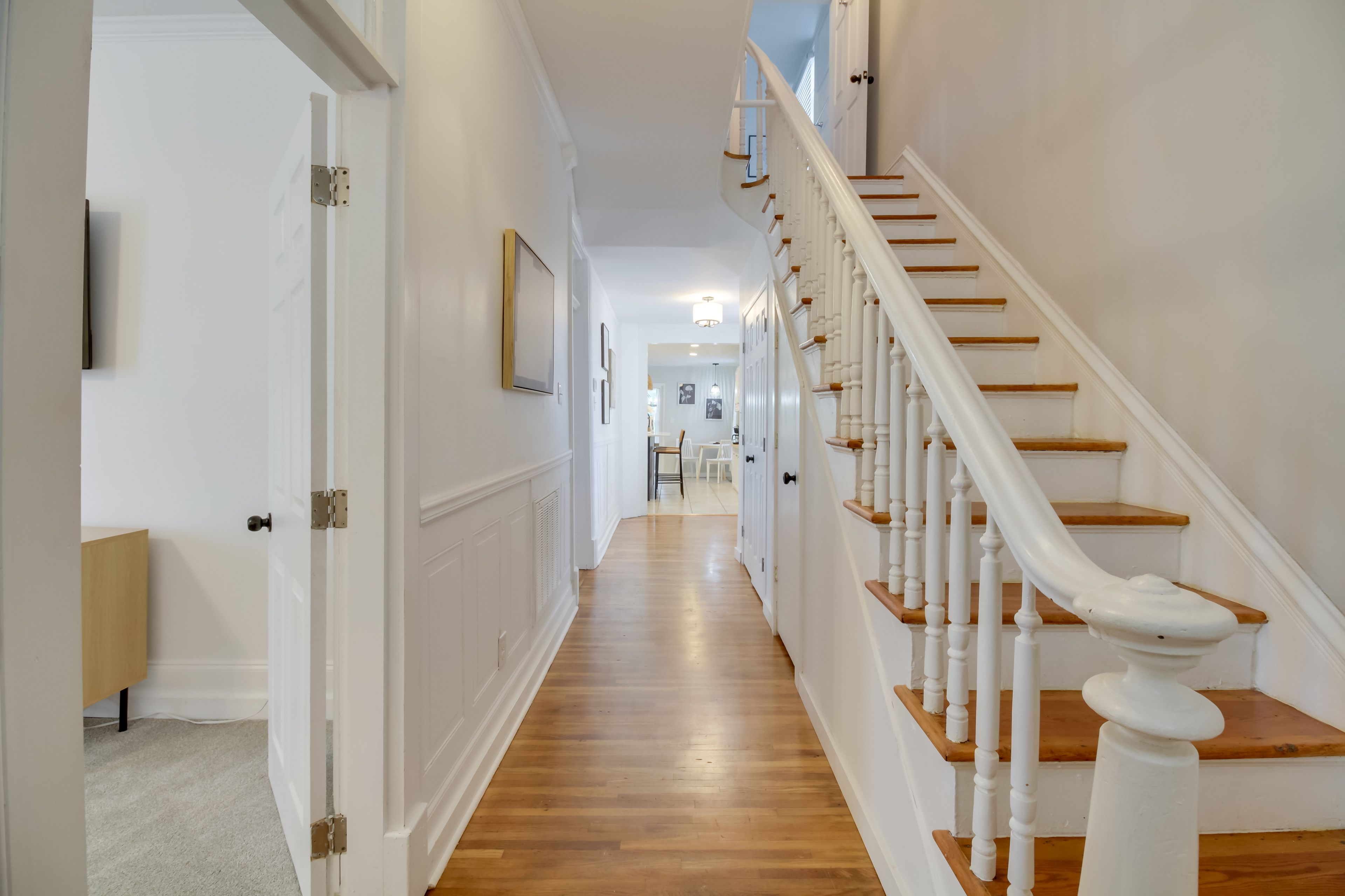 Stairs to 2nd Floor