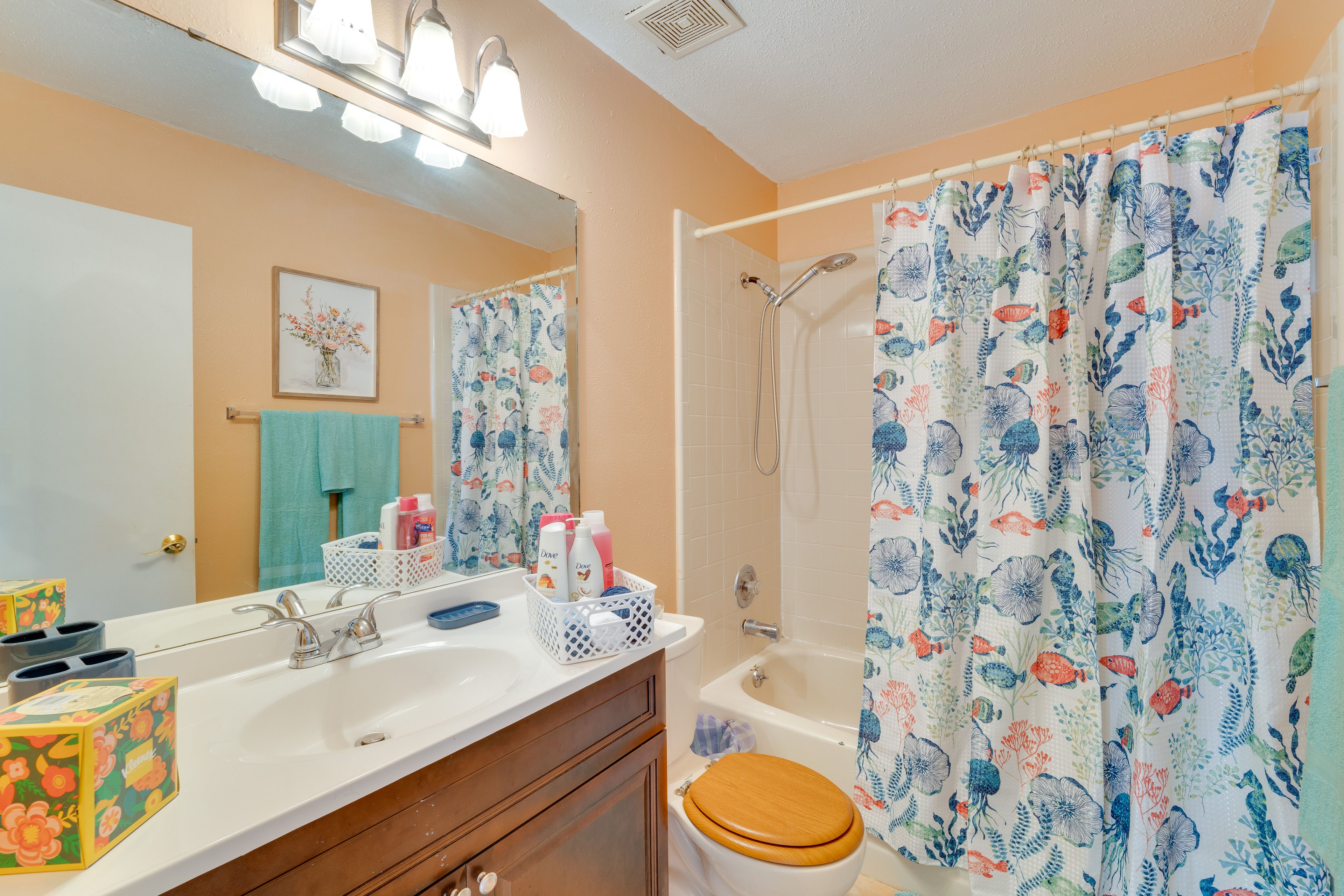 Full Bathroom