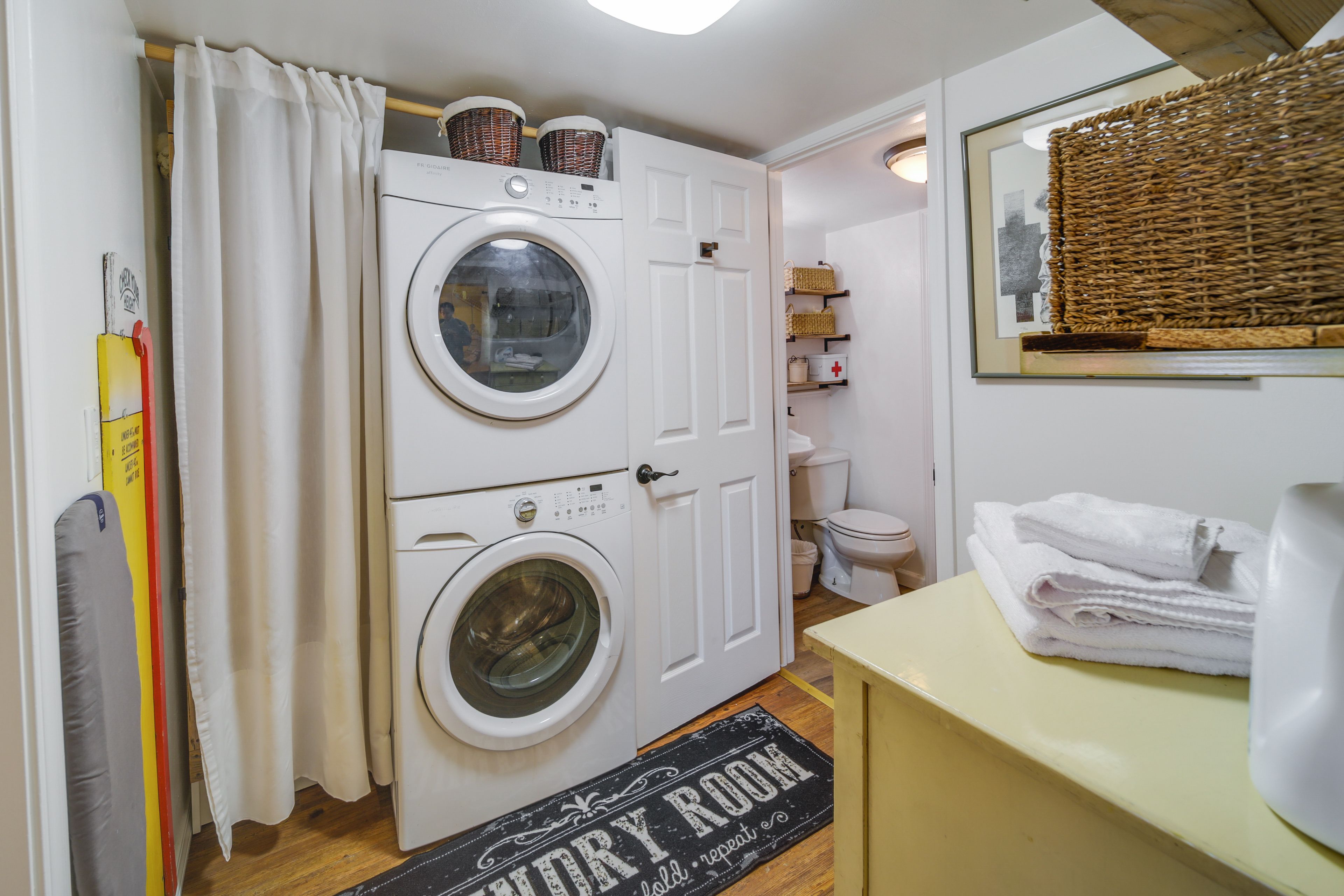 Bathroom | Complimentary Toiletries | In-Unit Laundry