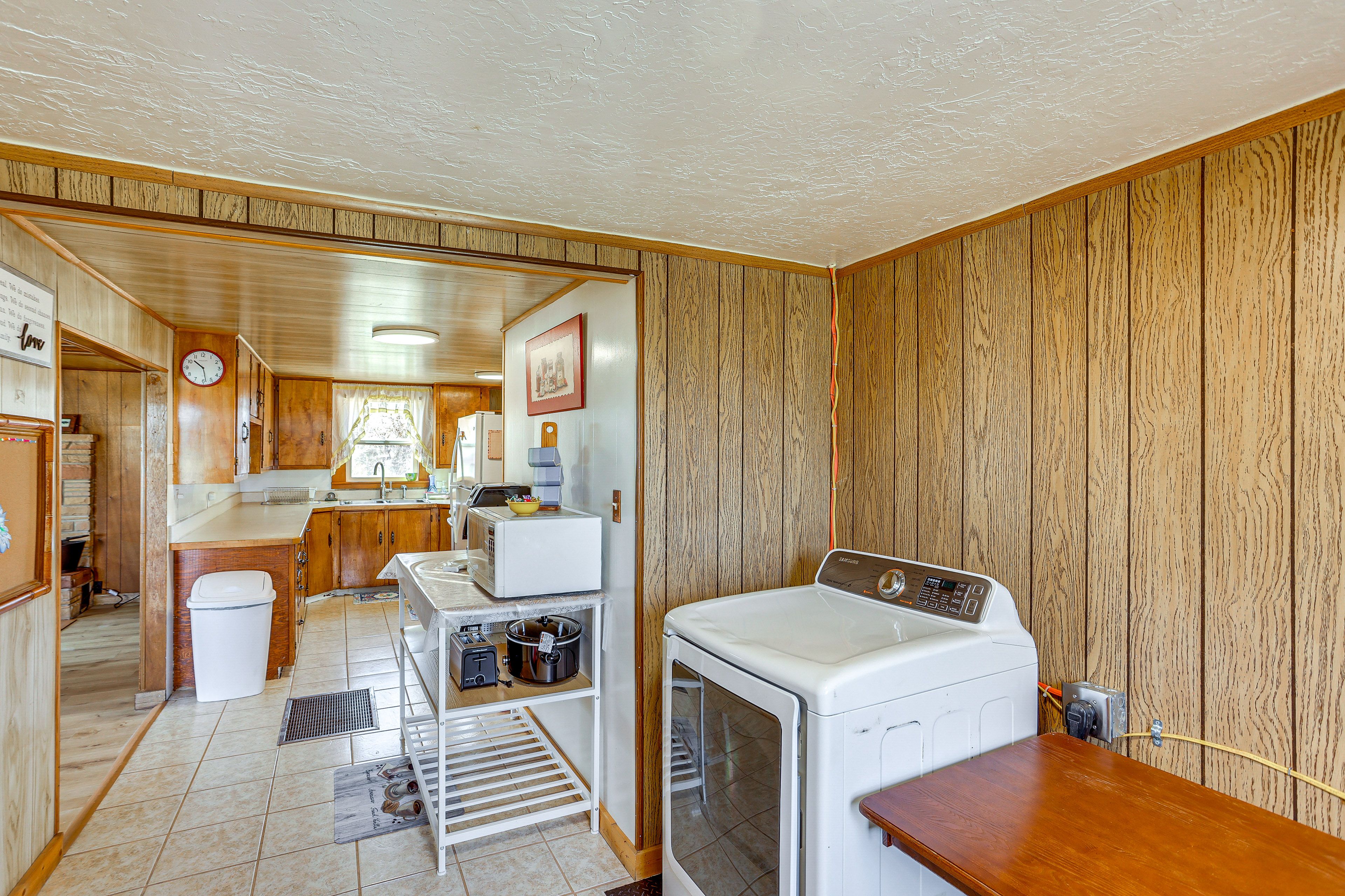 Kitchen | 1st Floor | Cooking Basics | Toaster