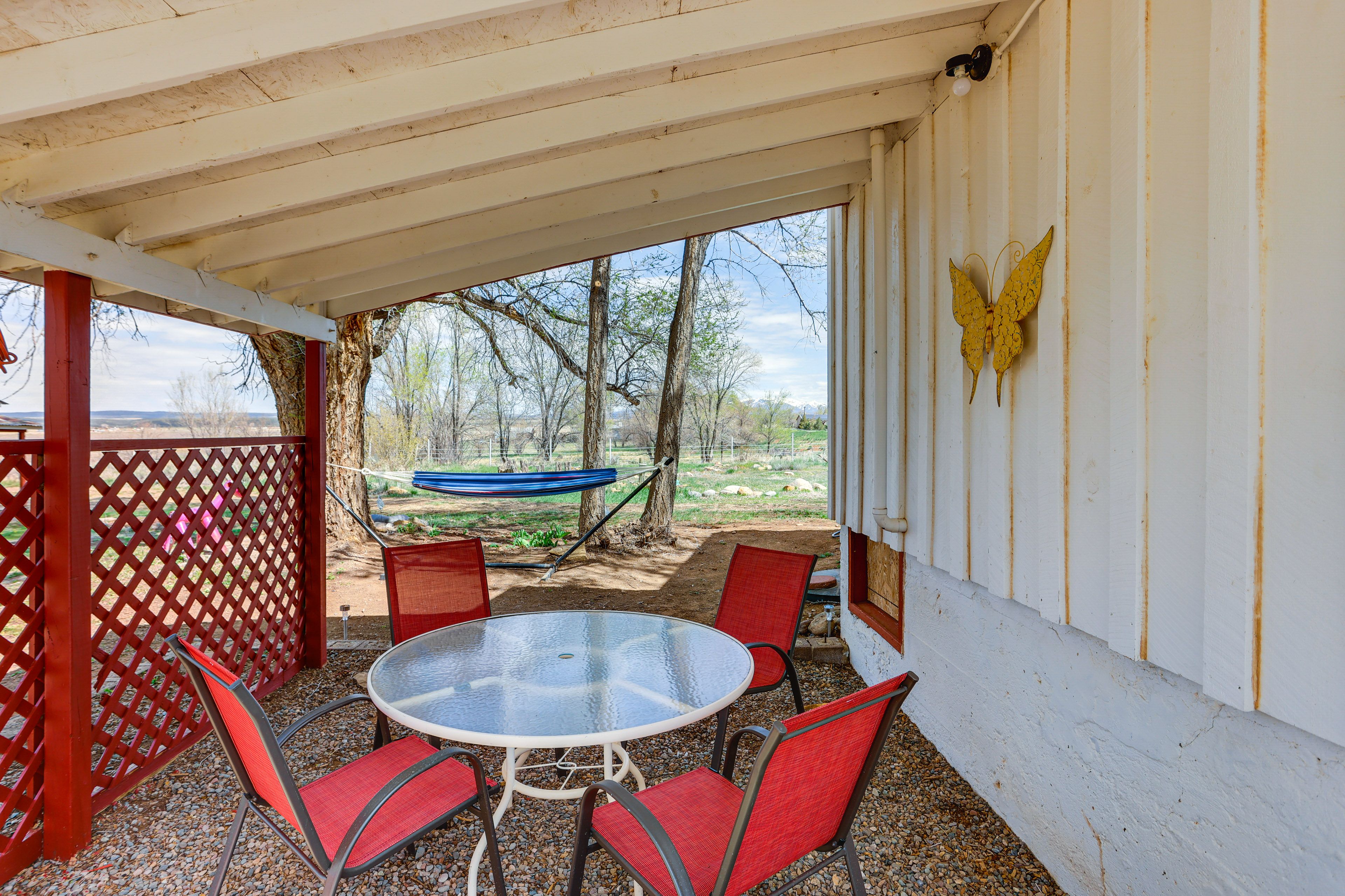 Outdoor Space | Dining Area | Hammock | Gas Fire Pit