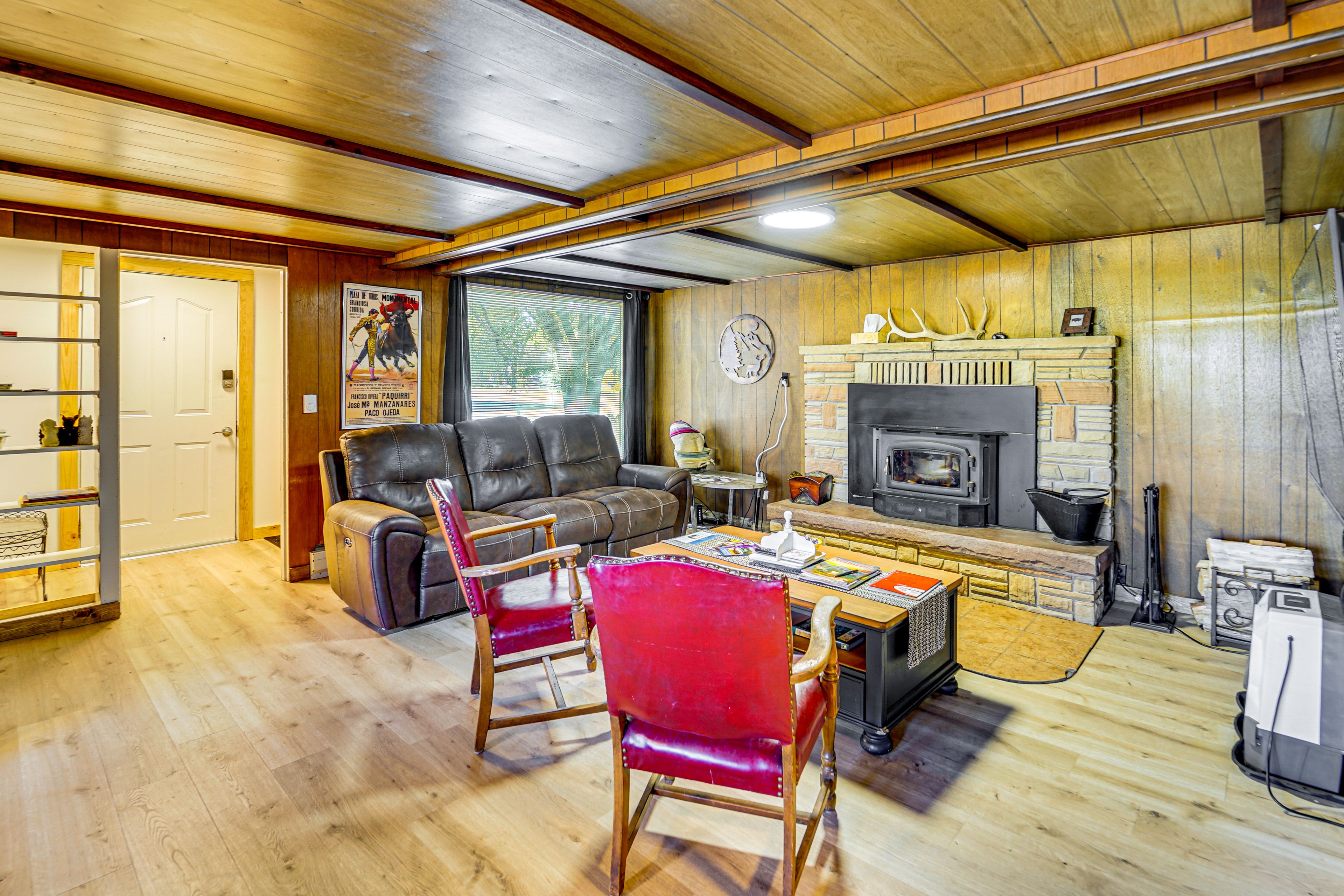 Living Room | 1st Floor | Smart TV | Portable Fans & Heaters