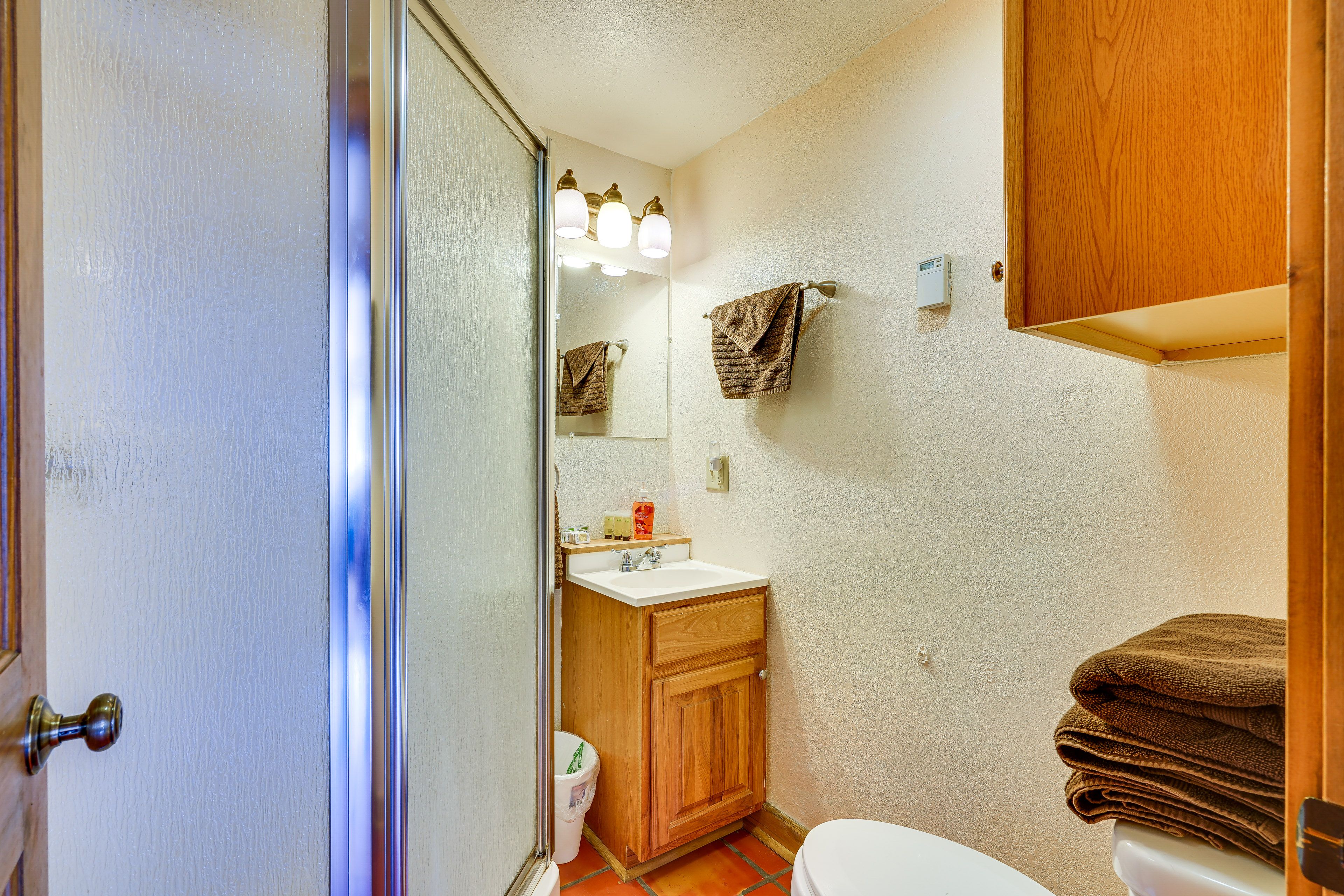 Full Bathroom | Complimentary Toiletries | Hair Dryer | Towels Provided