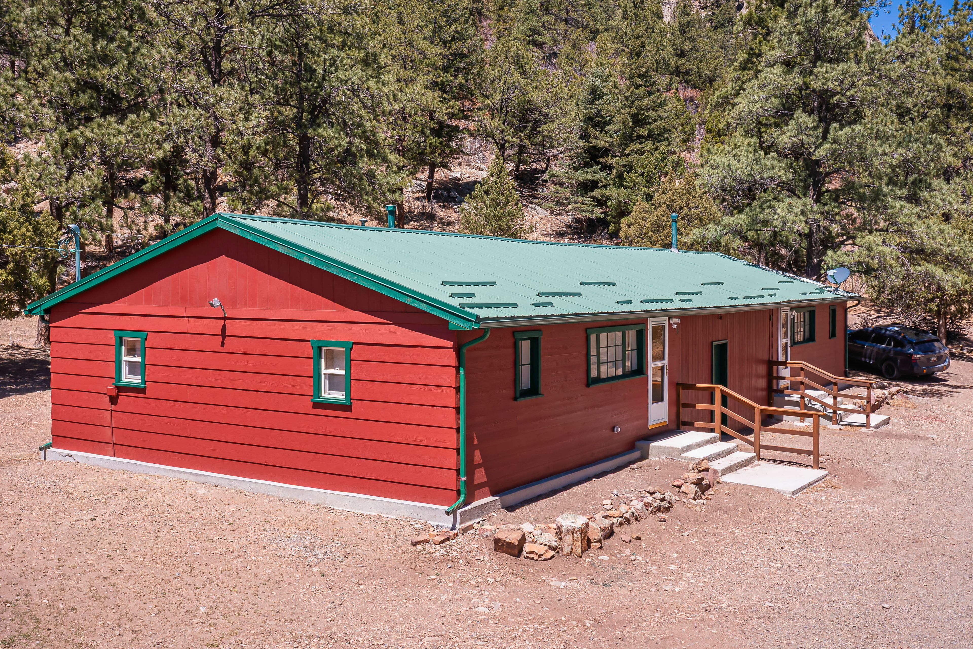 Duplex Exterior | Shared Fire Pit | Shared Gas Grill (Propane Provided)