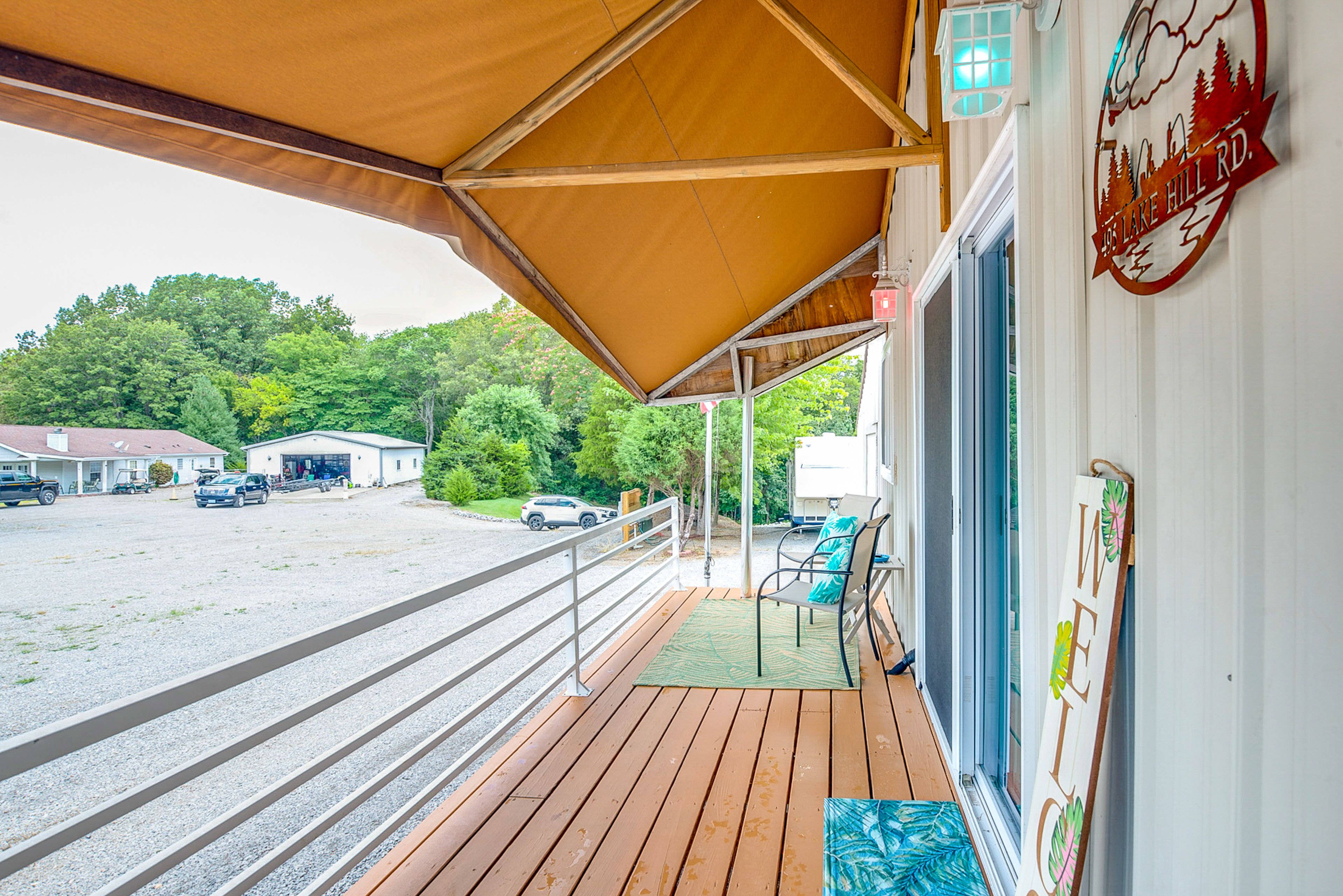 Private Deck
