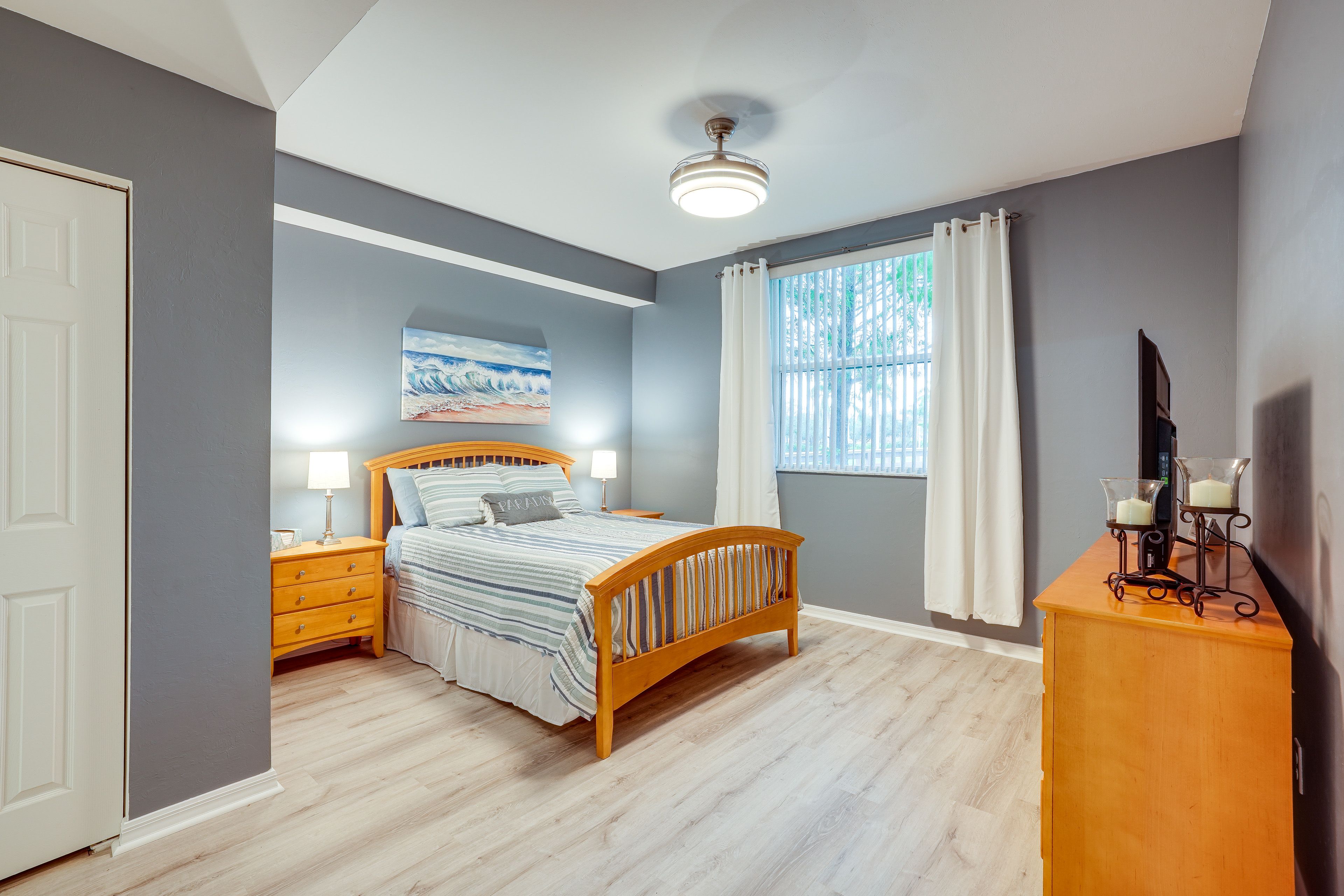 Bedroom 1 | Queen Bed | Linens Provided