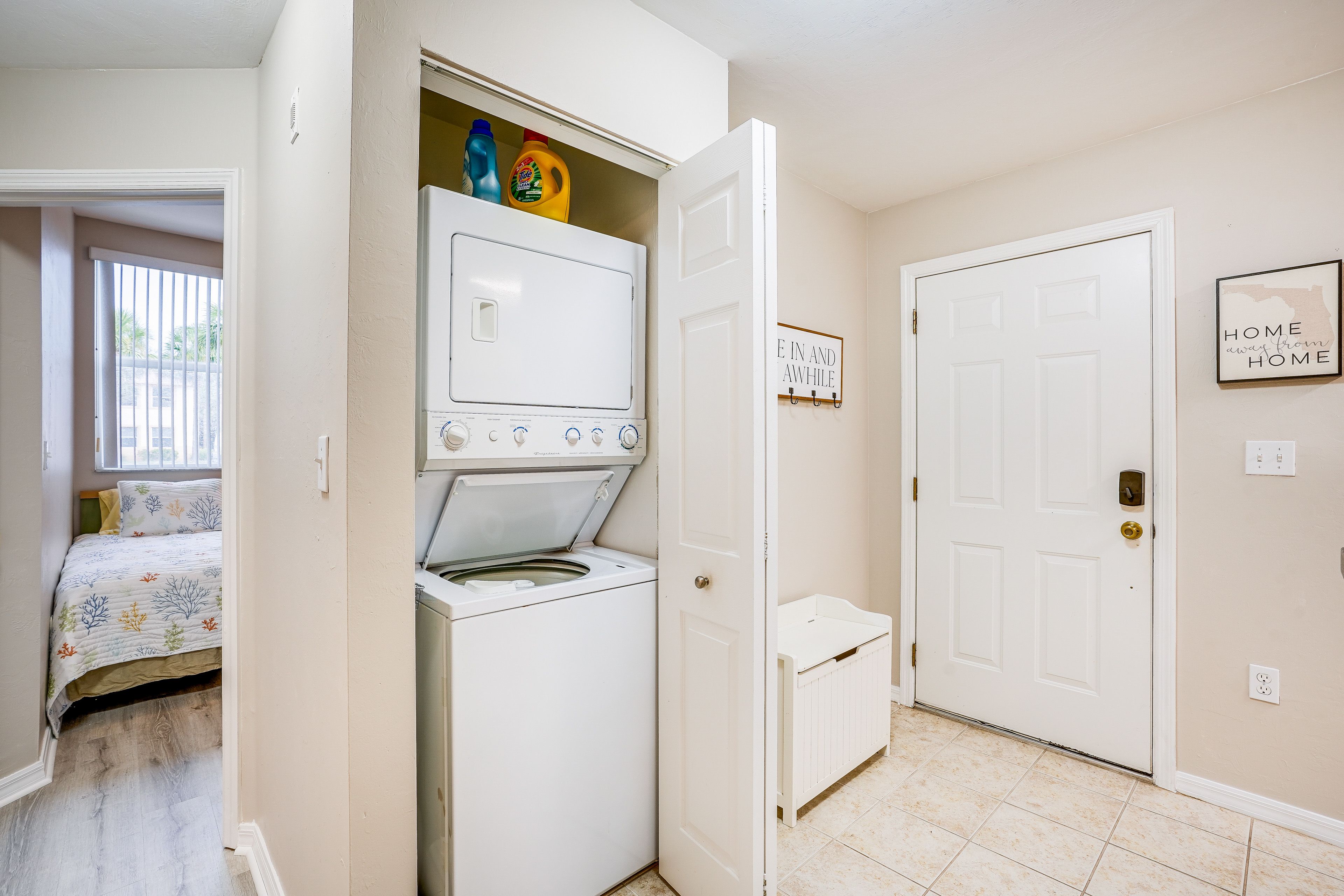 Washer + Dryer