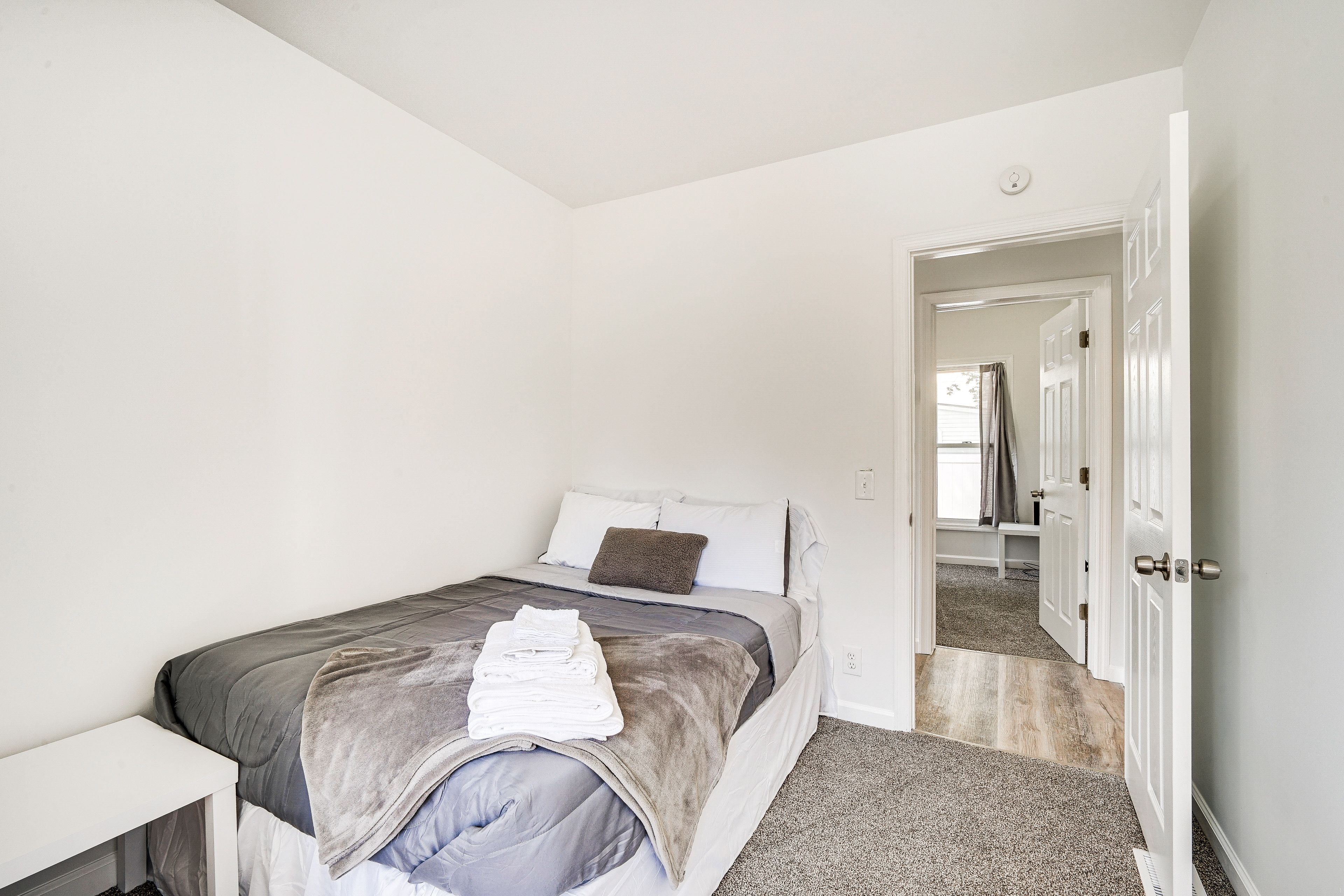Bedroom 3 | Full Bed