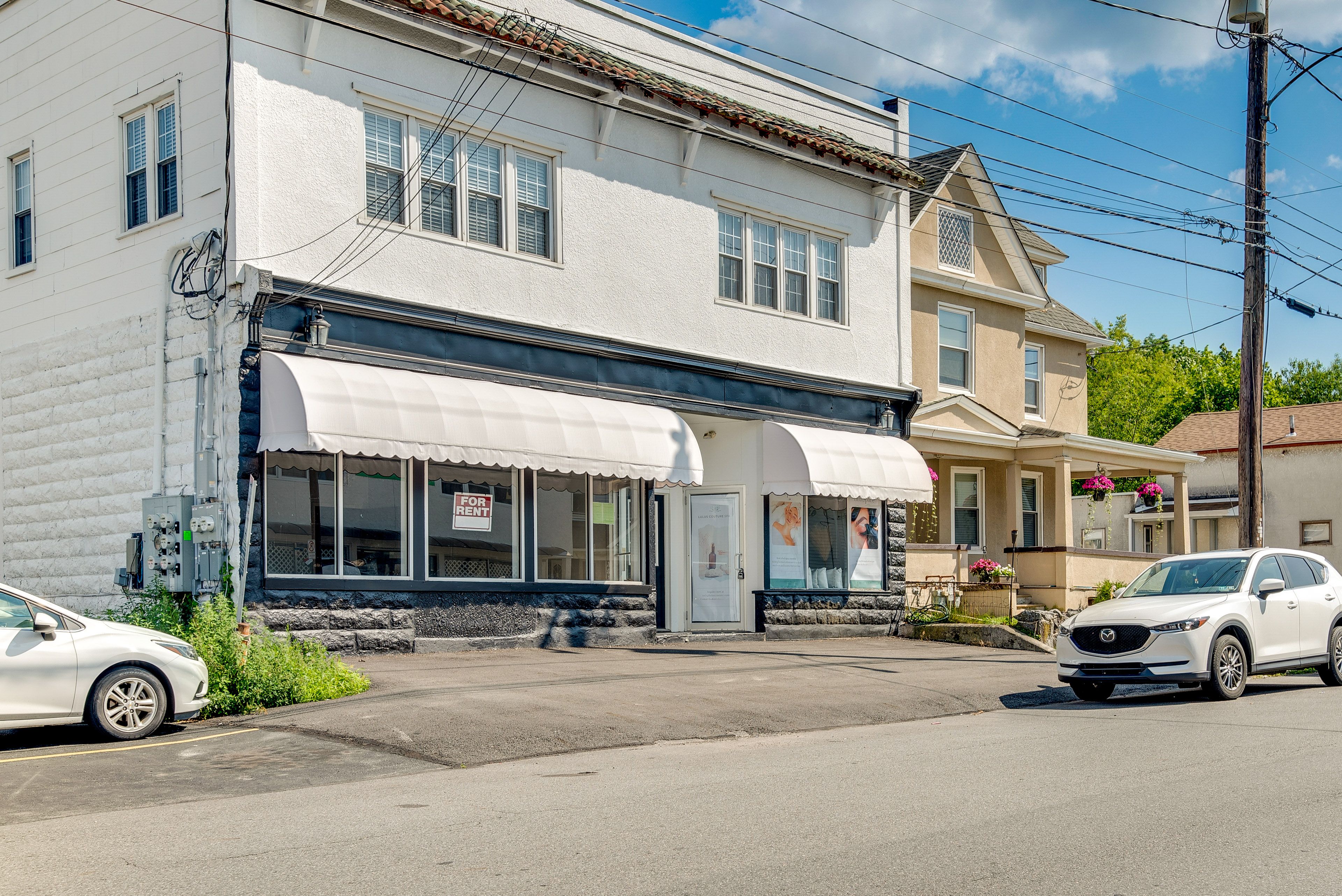 Parking | Street (First-Come, First-Served)